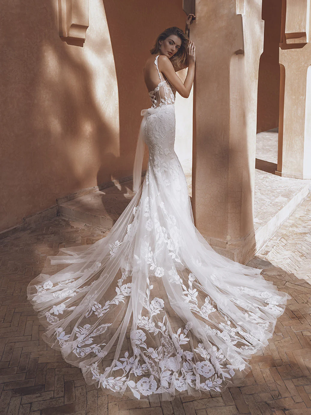 Enzoani: Ursuline - Image 6