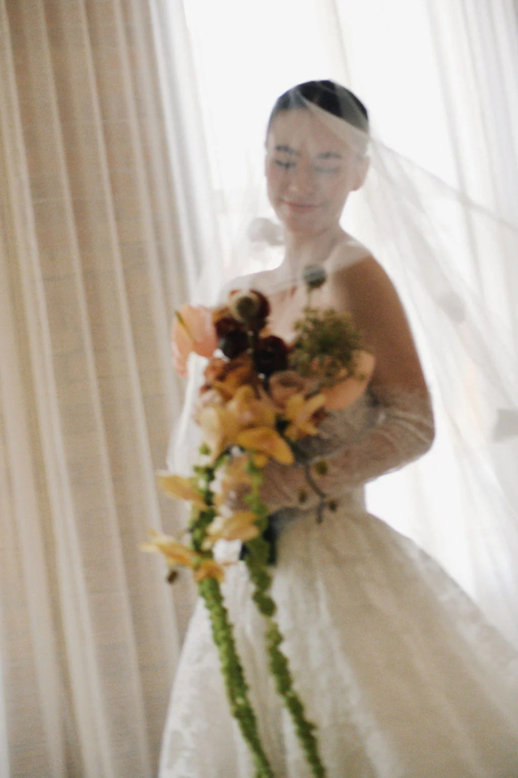 Magnolia: FloralV (Veil Only) - Image 2
