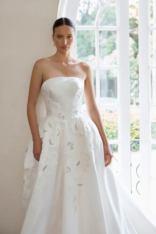 La Premiere: Chandra (Dress Only) - Image 3