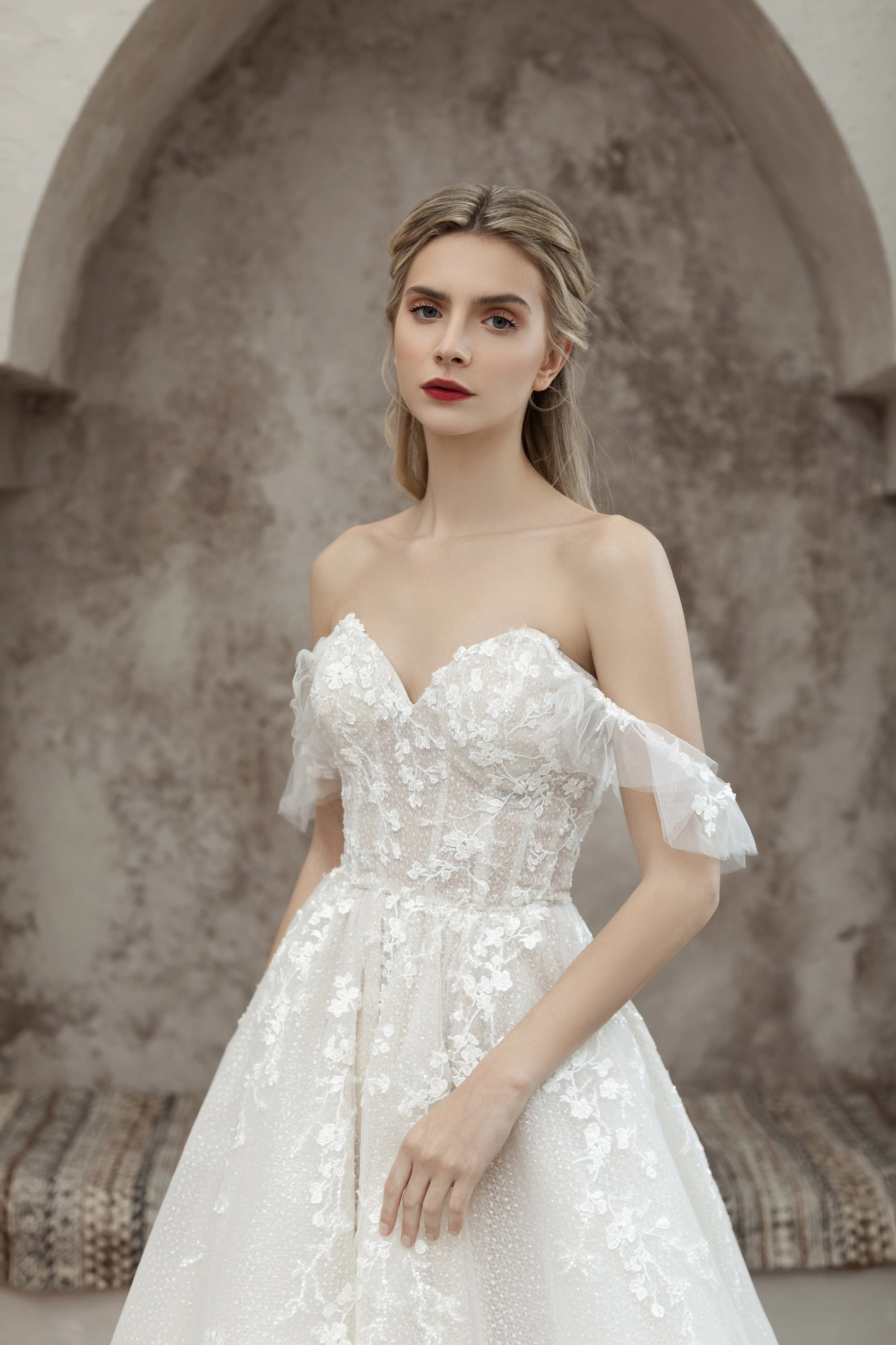 Magnolia Couture: Gerbera - Image 3