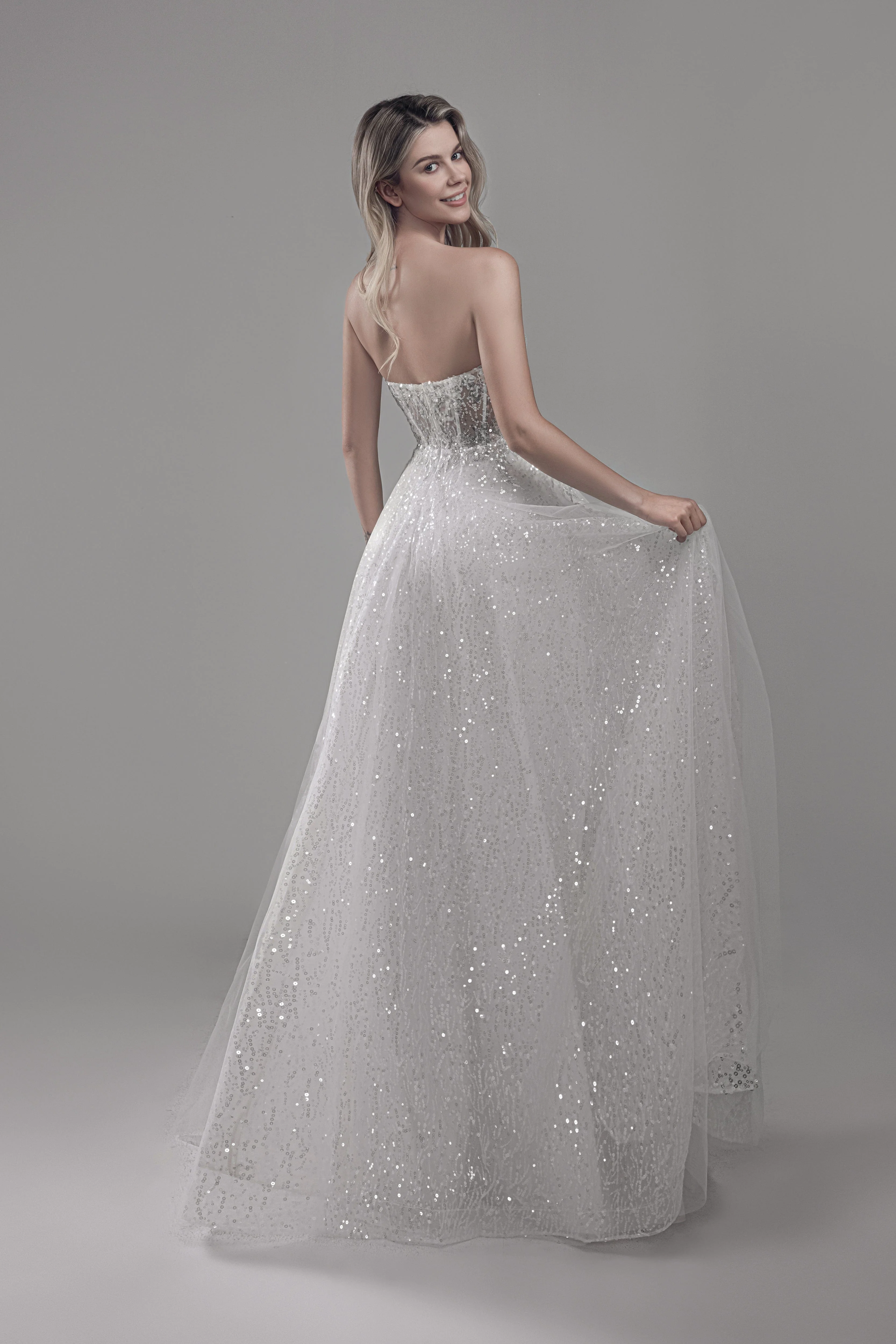Magnolia White: Mimosa - Image 3