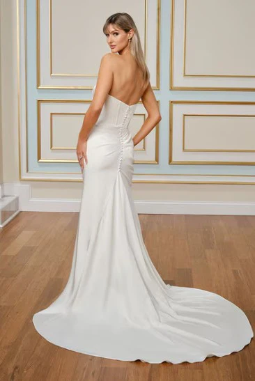 Magnolia White: U2015 - Image 2