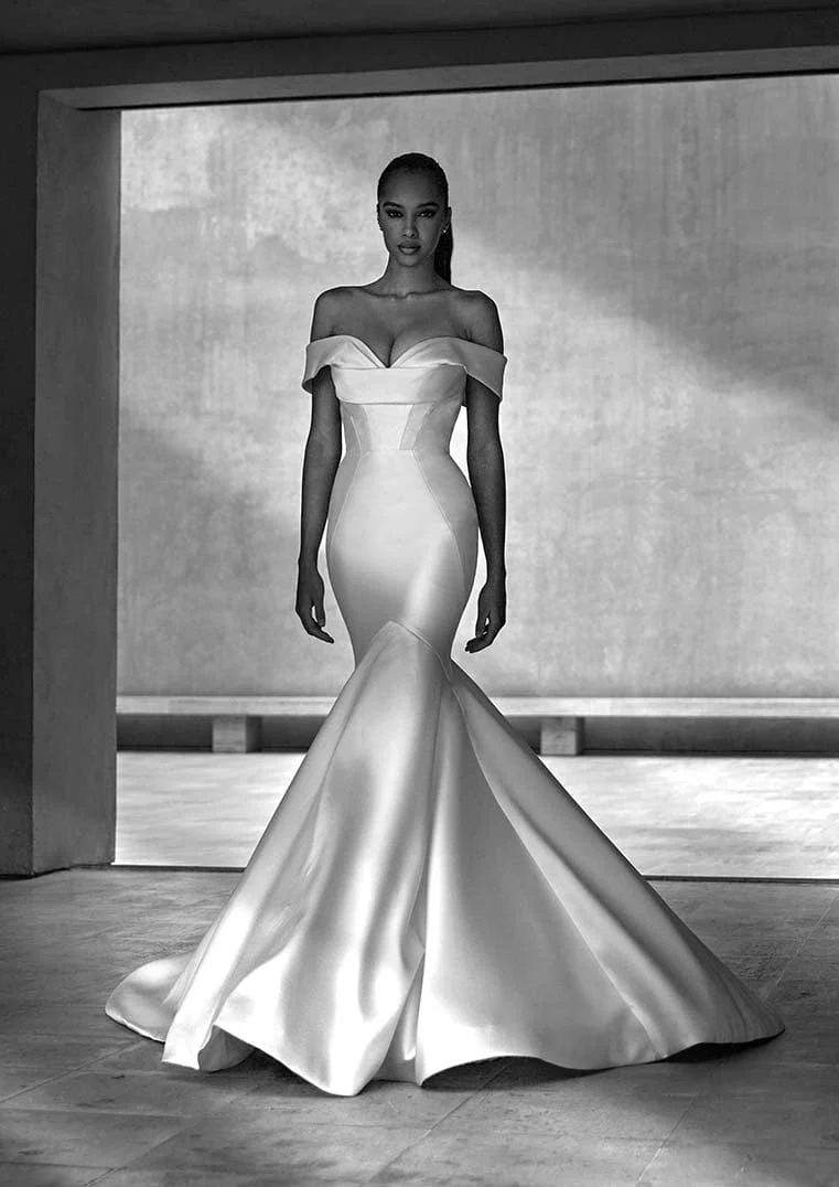 Pronovias: Avonia - Image 3