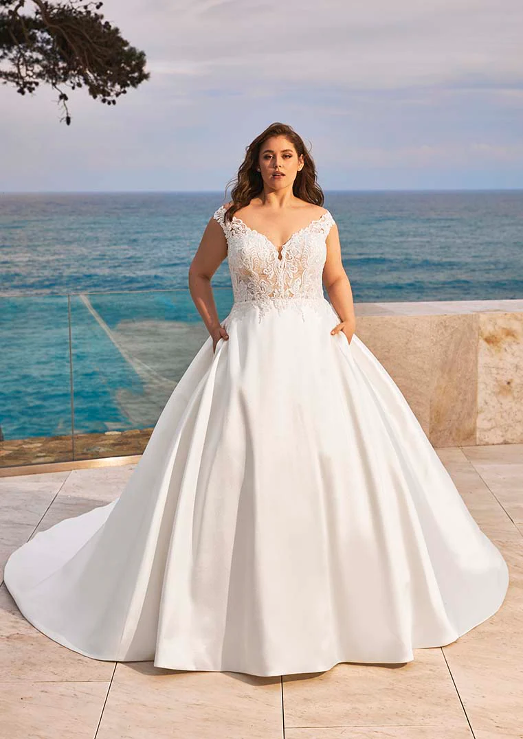 Pronovias: Charleston - Image 4