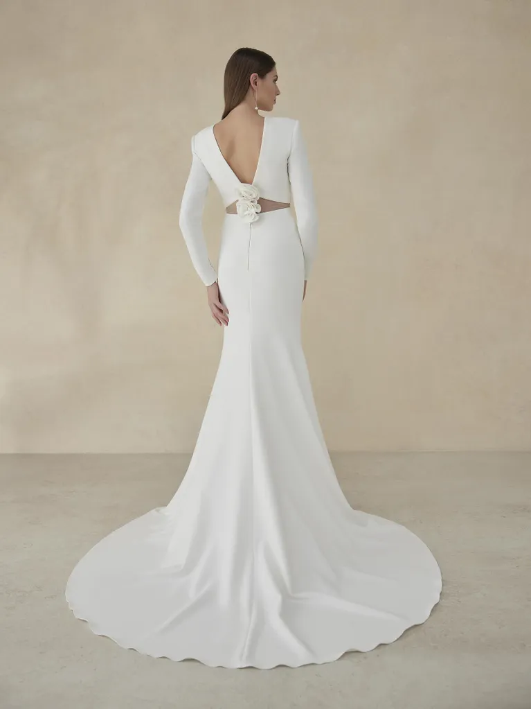 Pronovias: Fawn - Image 2