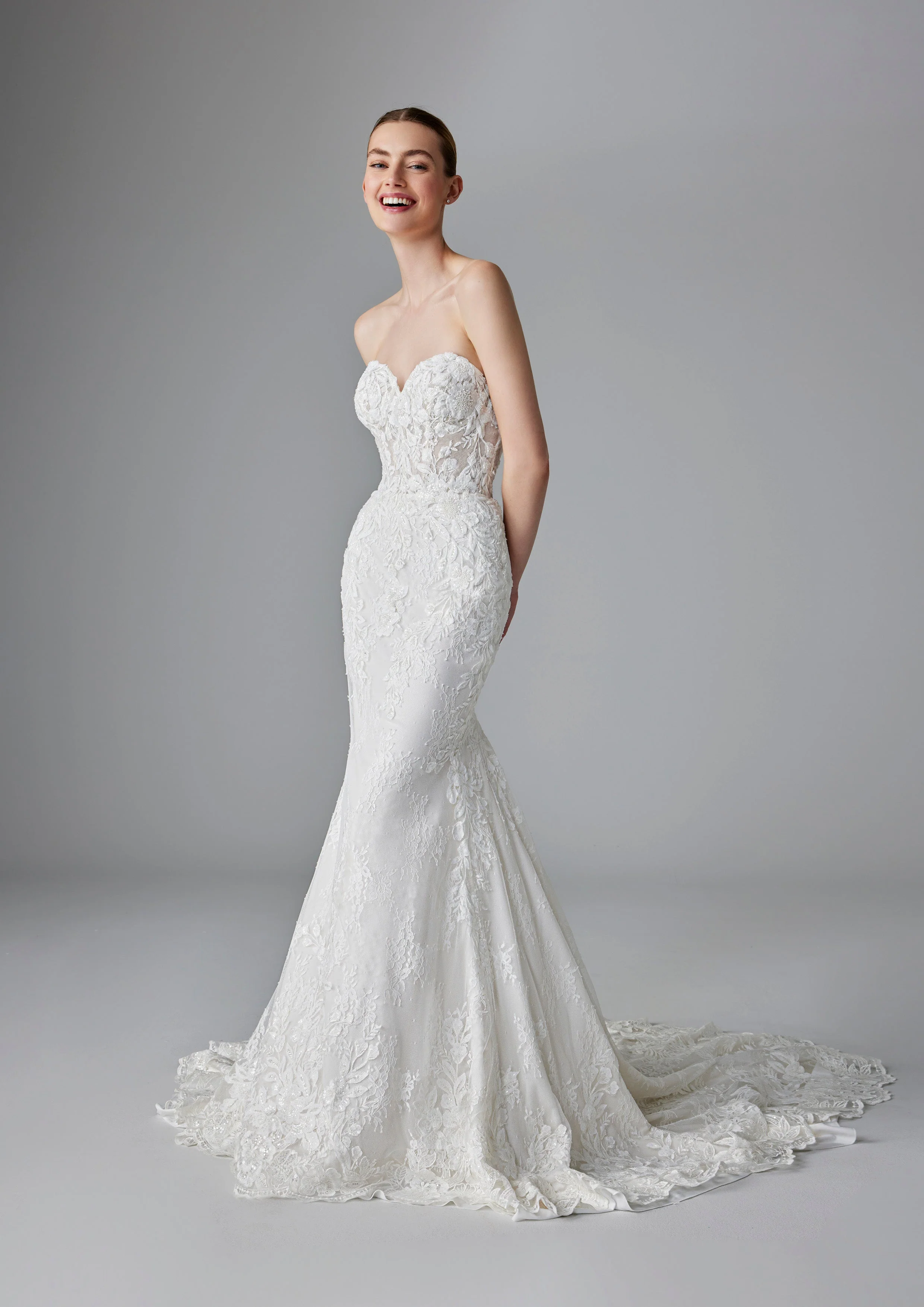 Pronovias: Jena - Image 3
