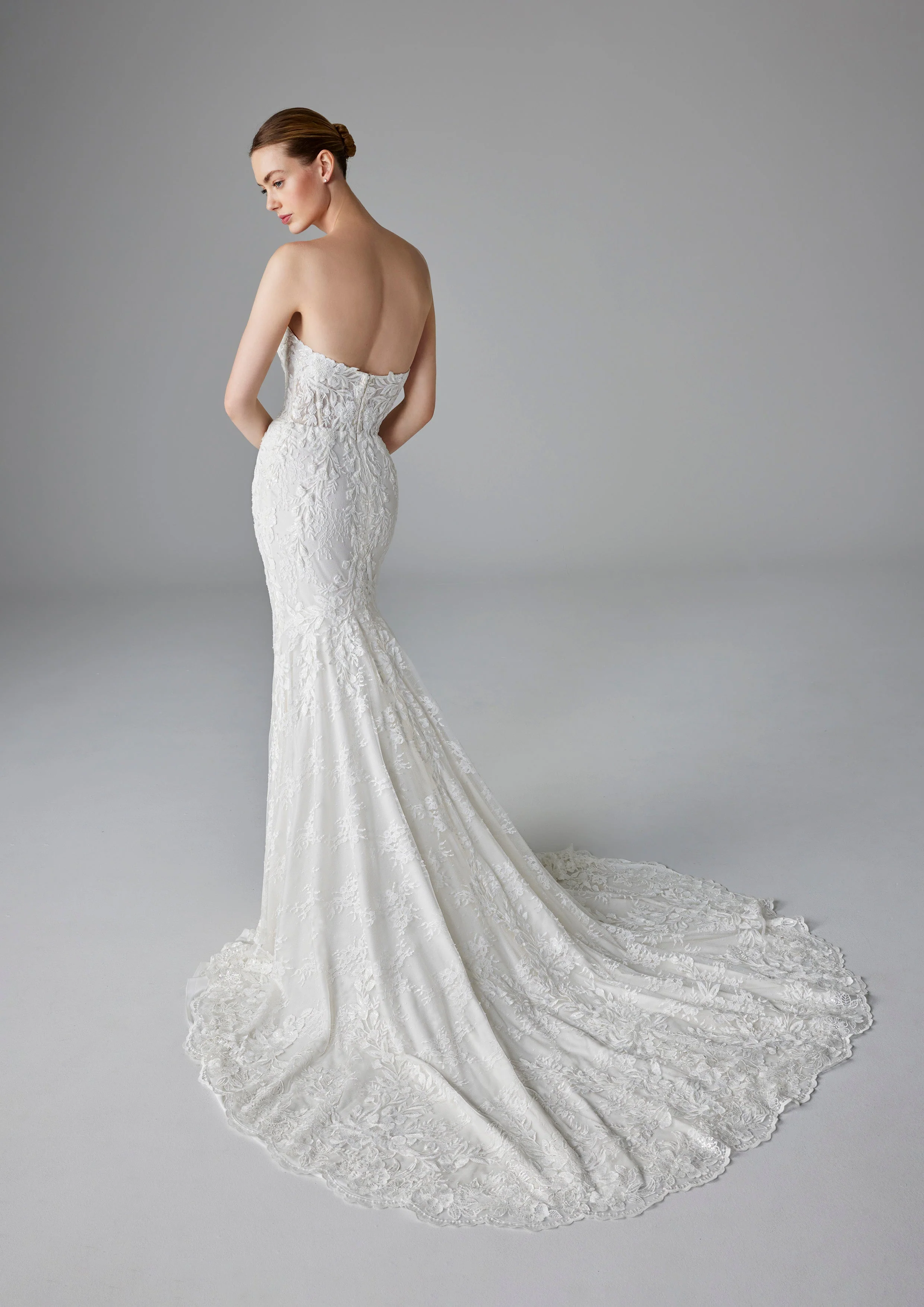 Pronovias: Jena - Image 4