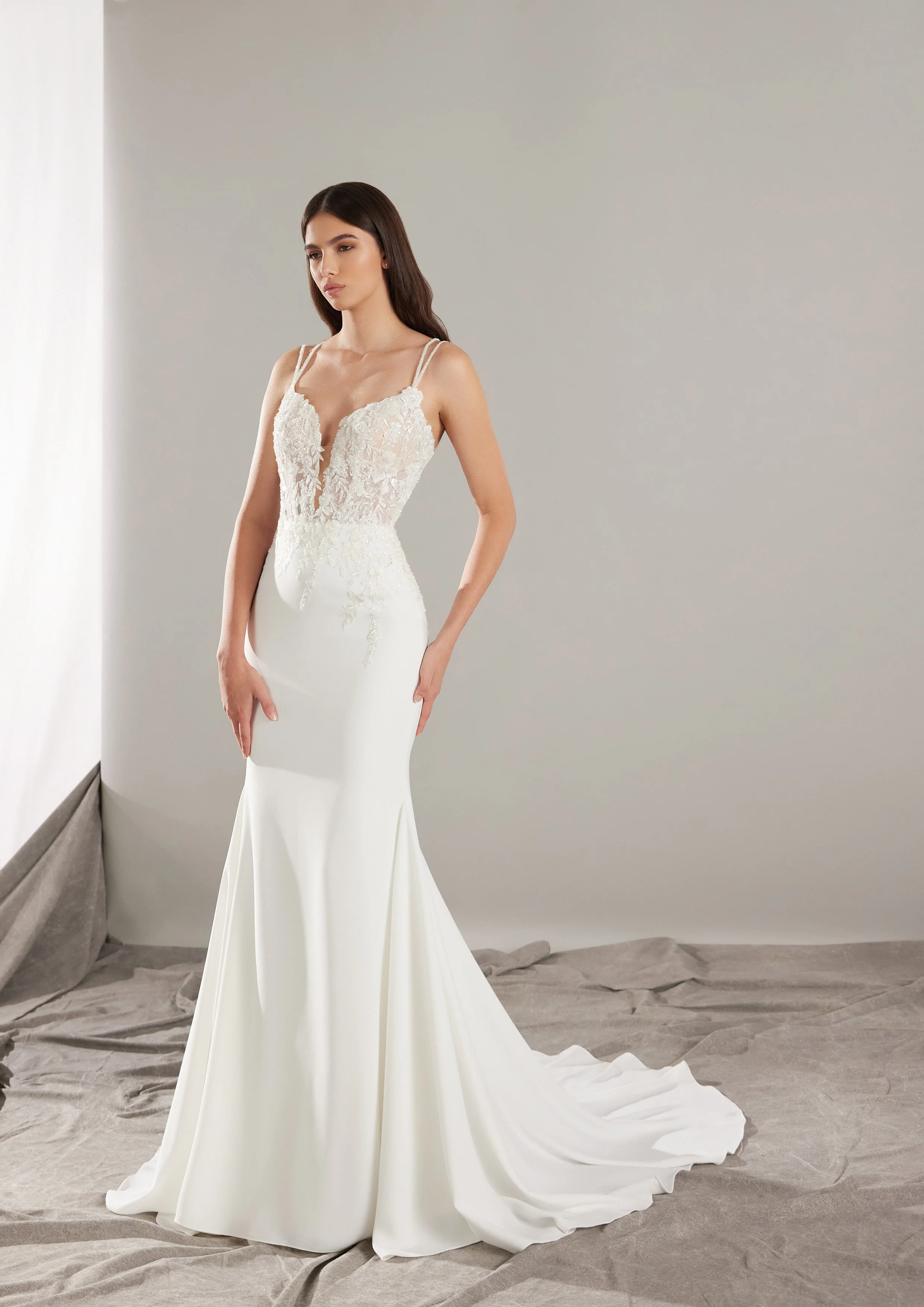 Pronovias: Leia - Image 2