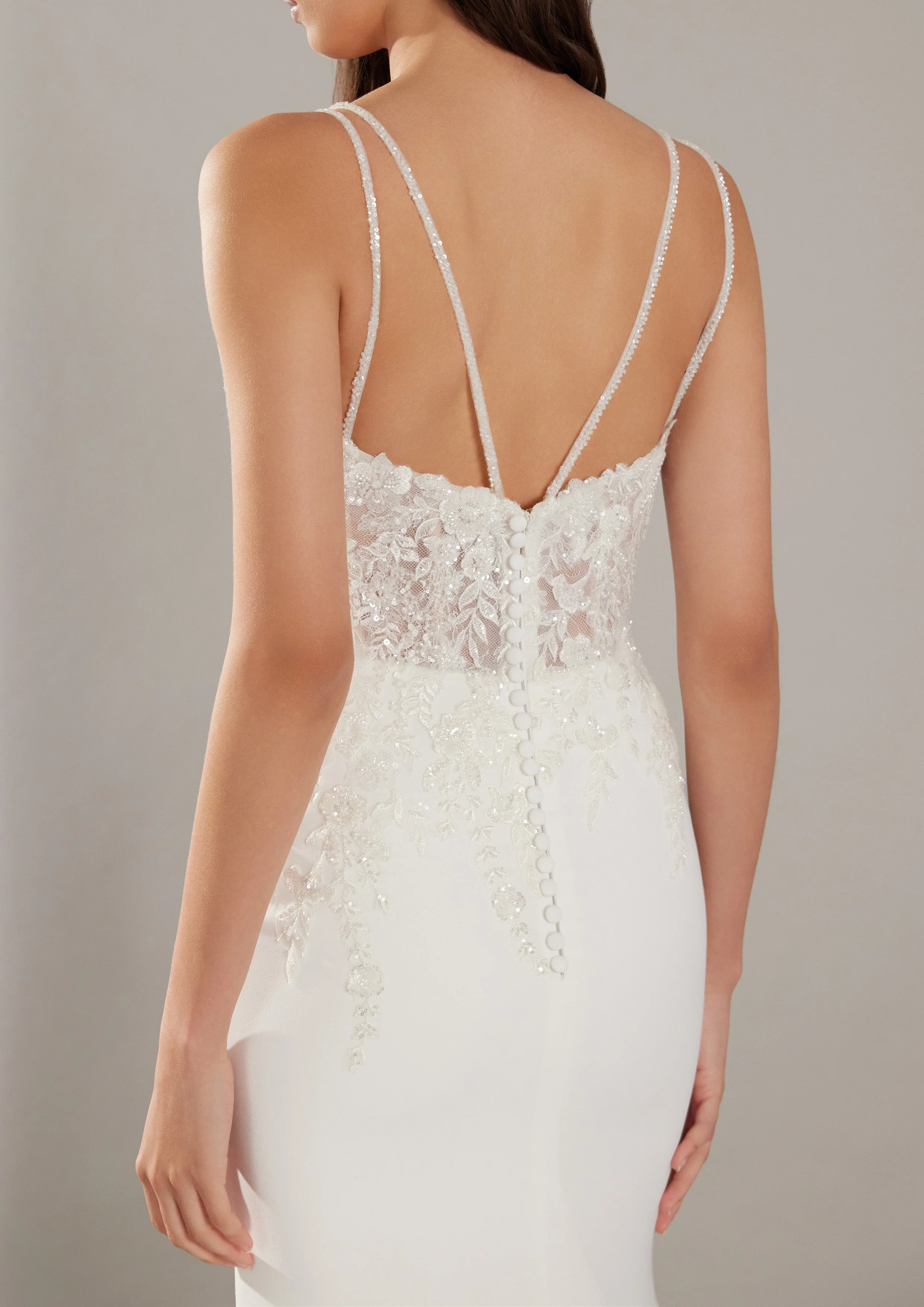 Pronovias: Leia - Image 6
