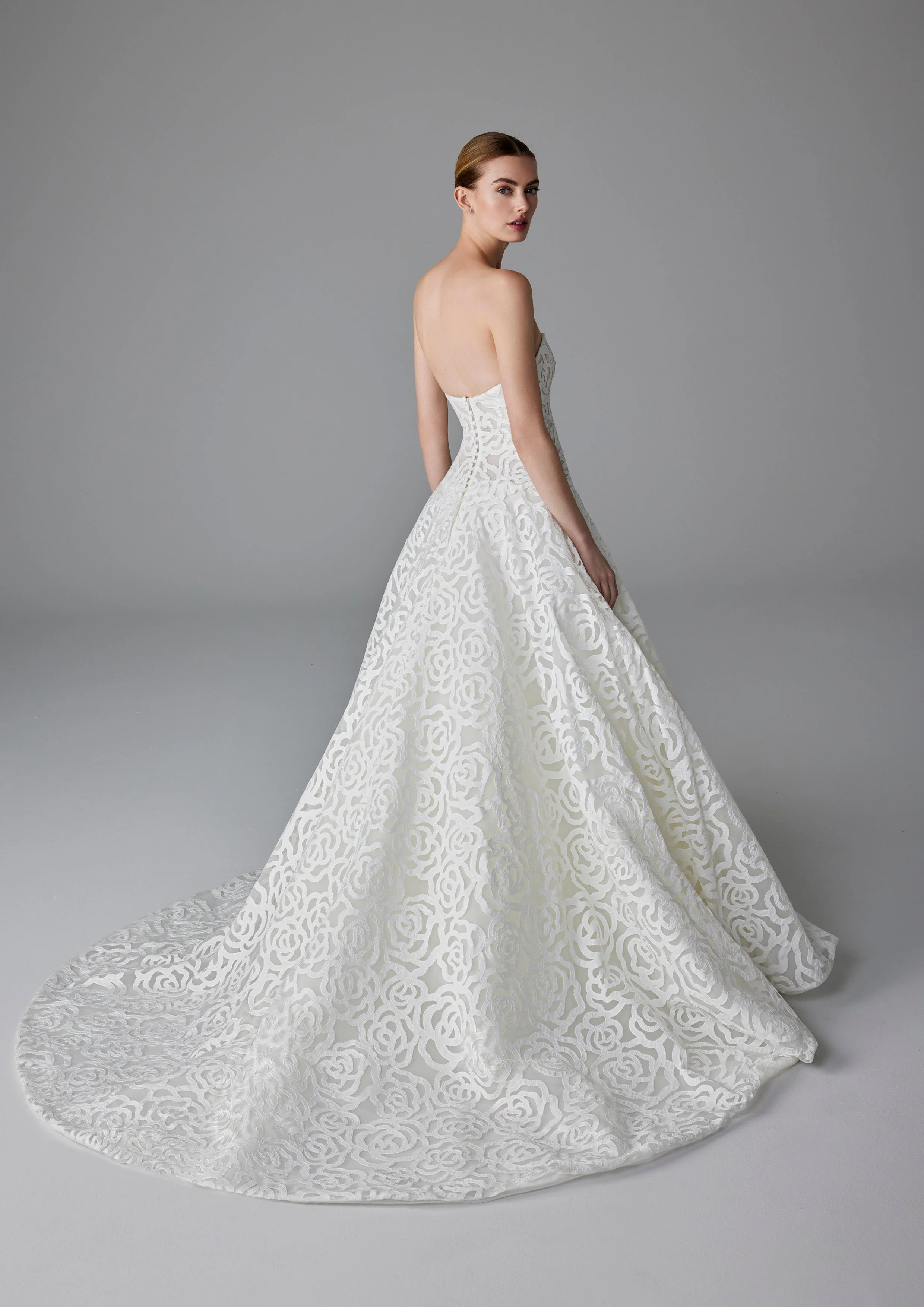 Pronovias: Louelle - Image 2
