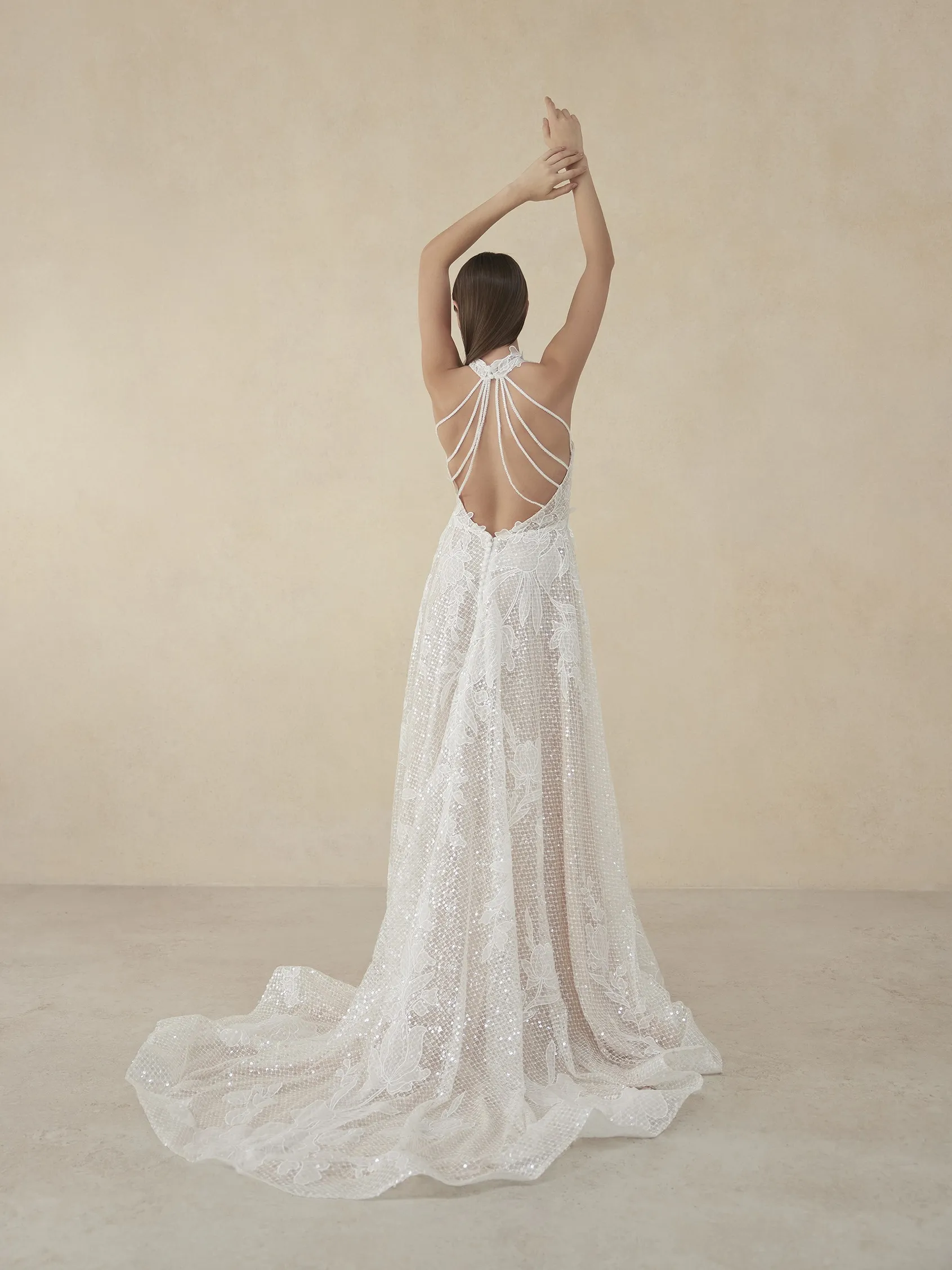 Pronovias: March - Image 2