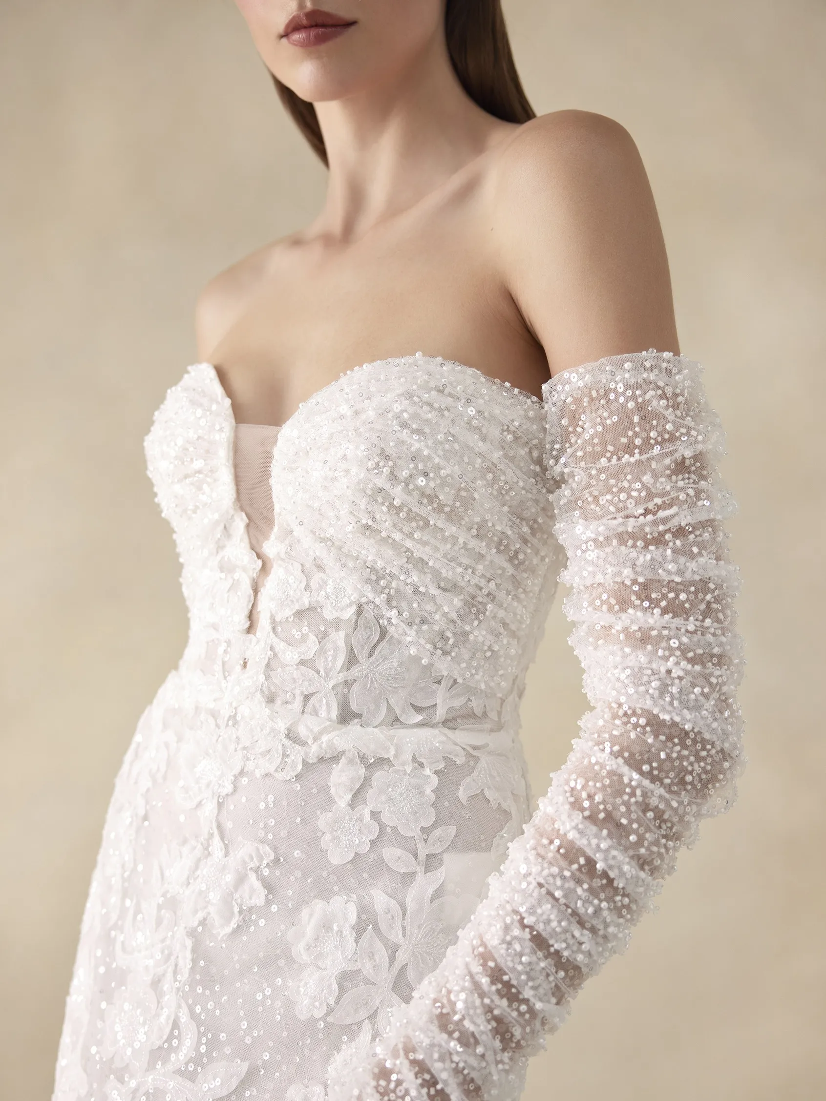 Pronovias: Oakley - Image 5