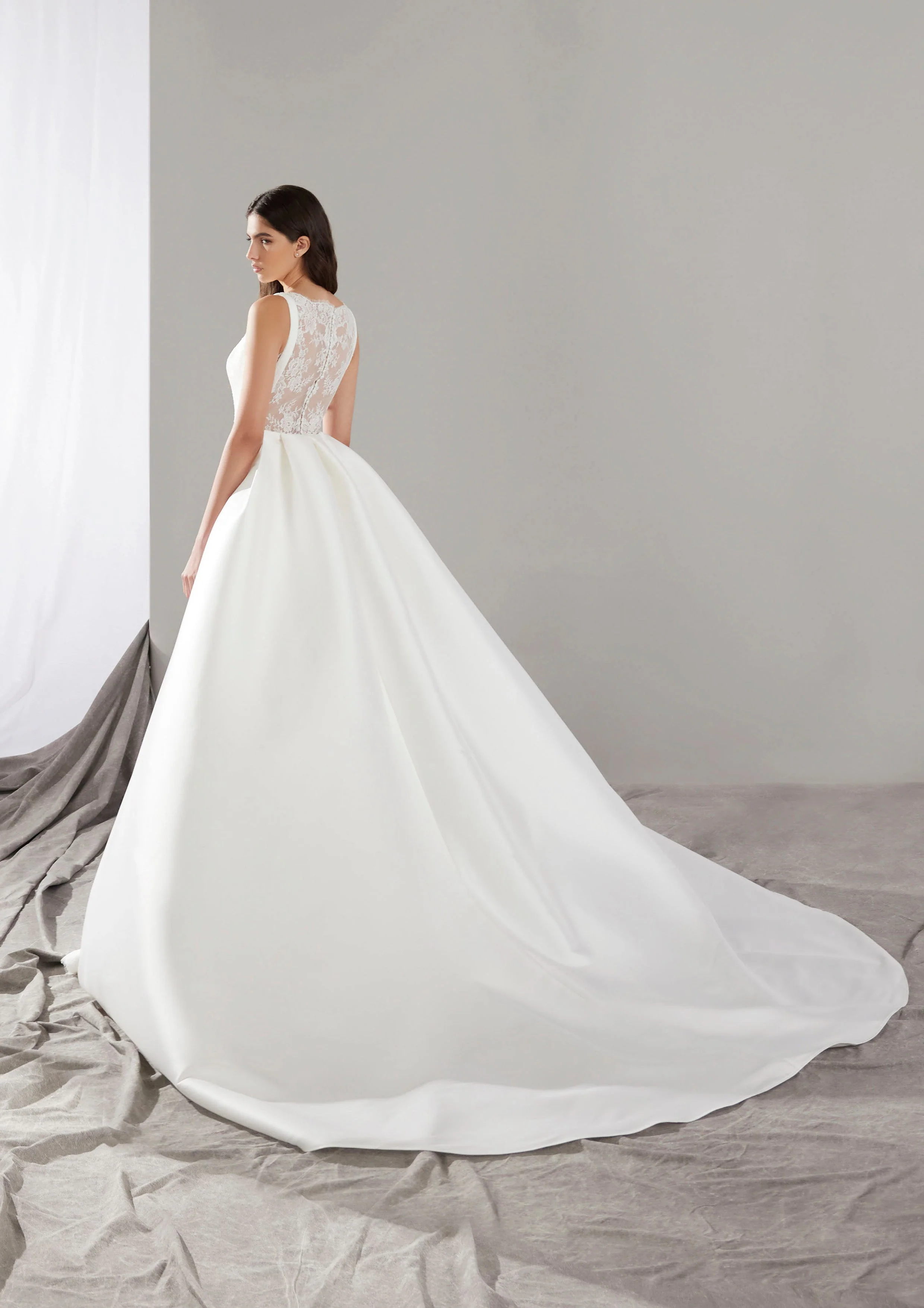 Pronovias: Origin - Image 2