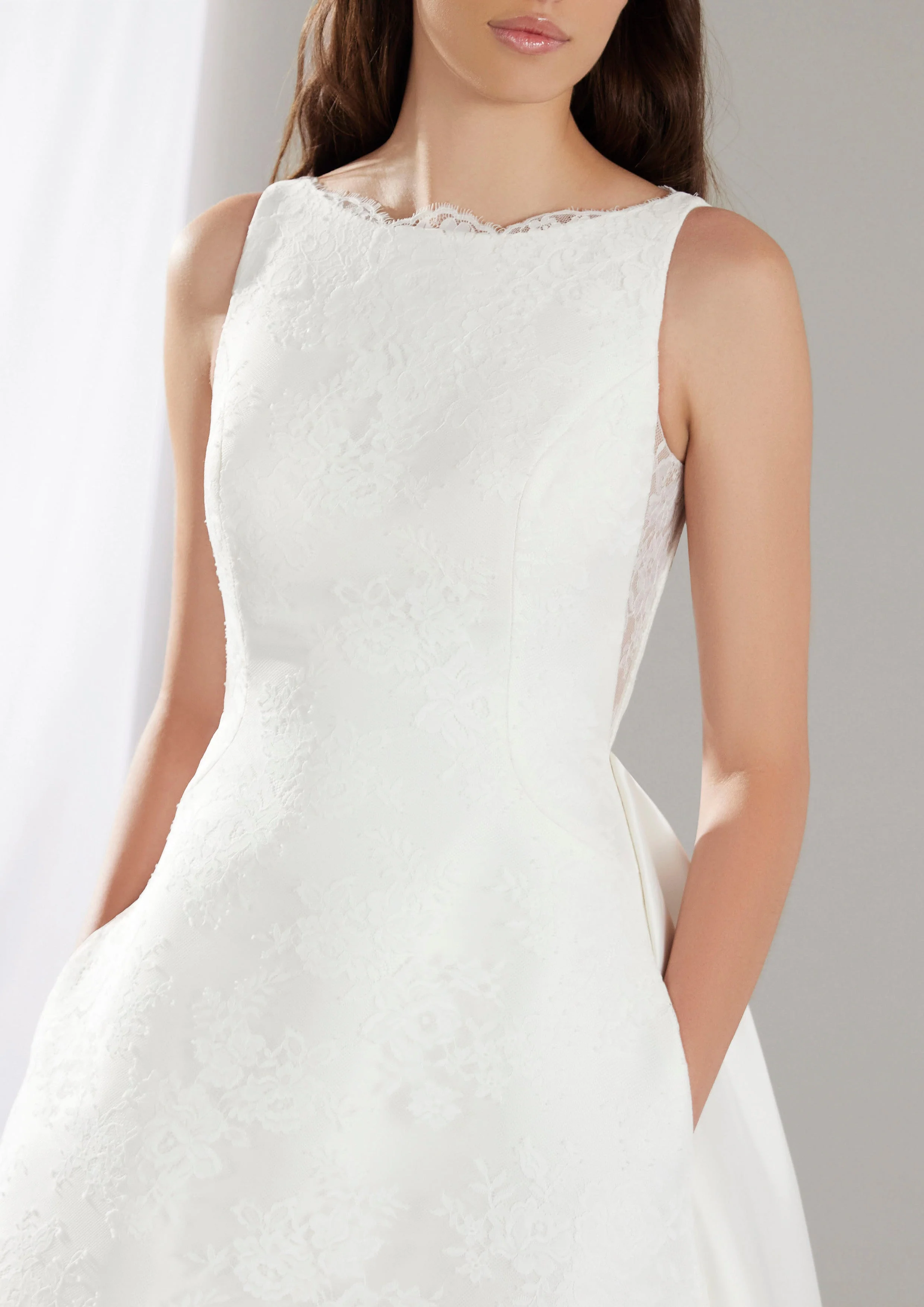 Pronovias: Origin - Image 3