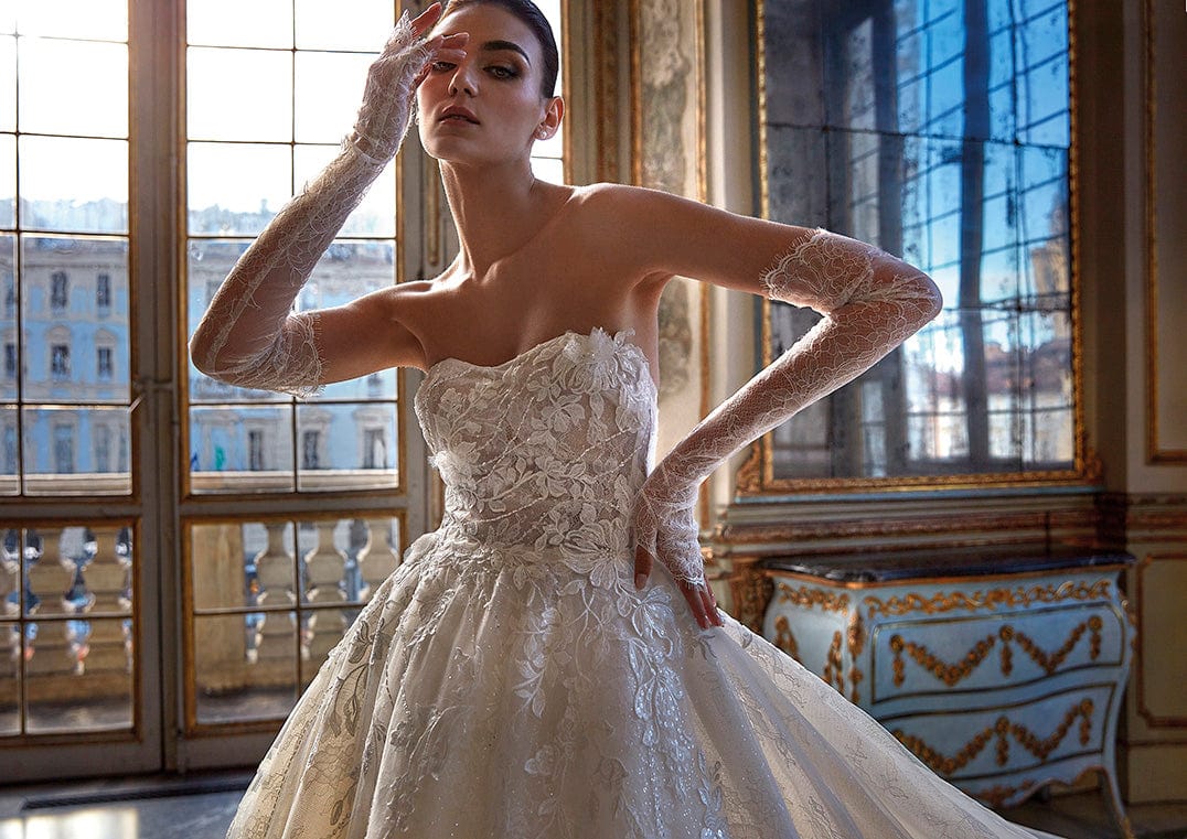 Pronovias Privee: Copper - Image 3