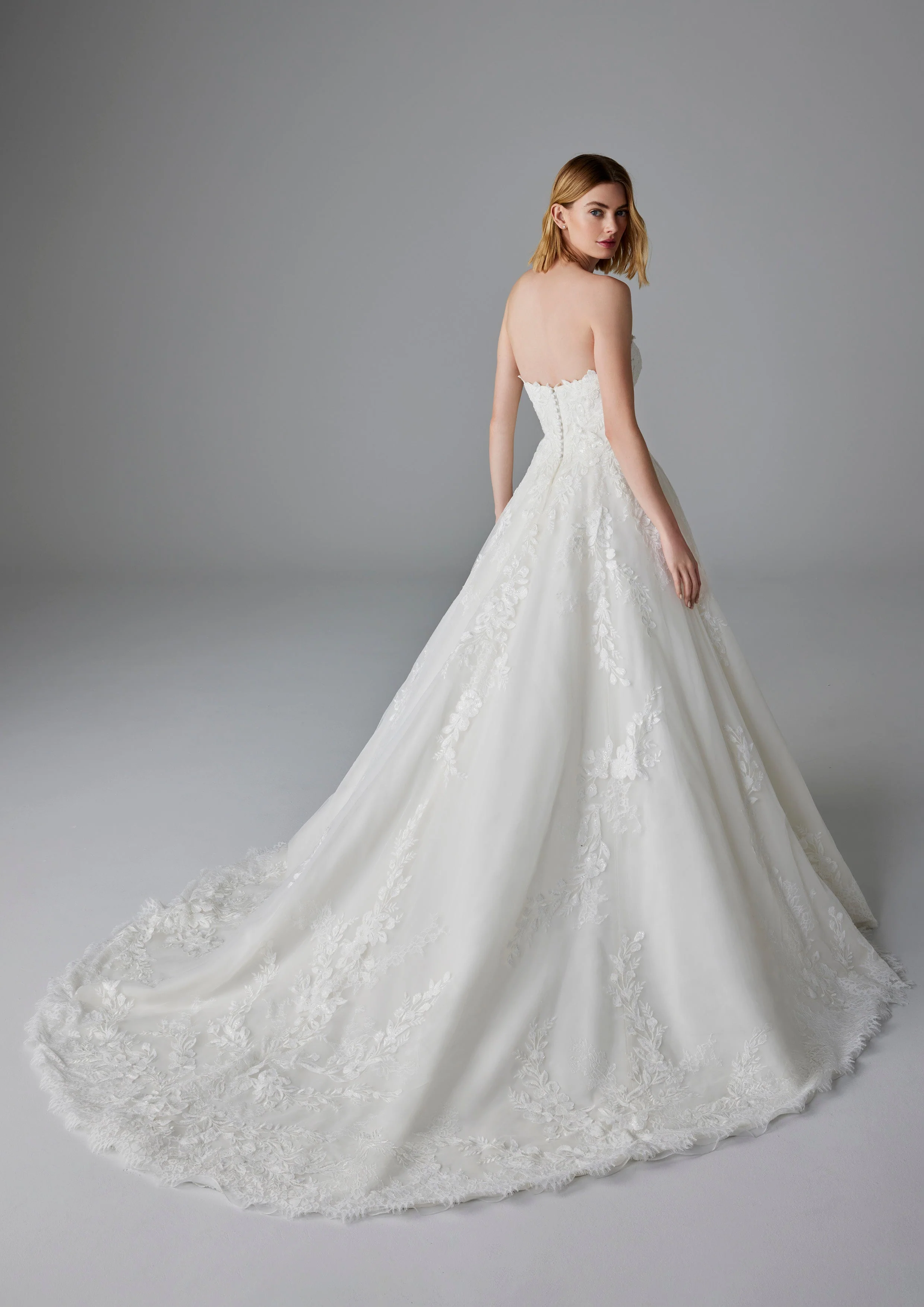 Pronovias: Remi - Image 2