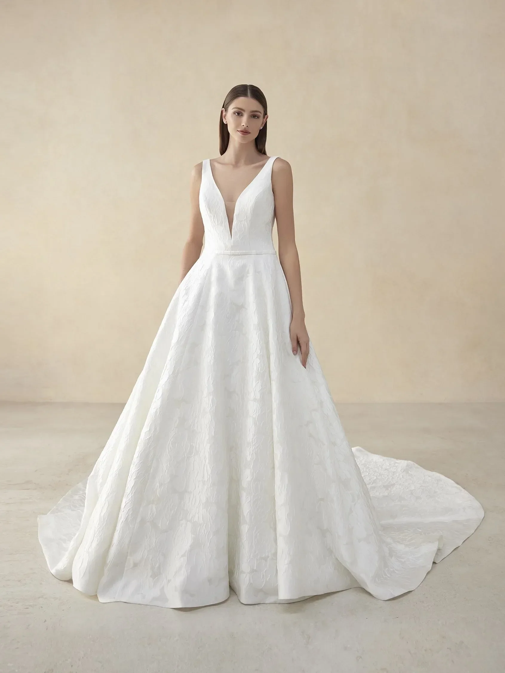 Pronovias: Romilly - Image 3
