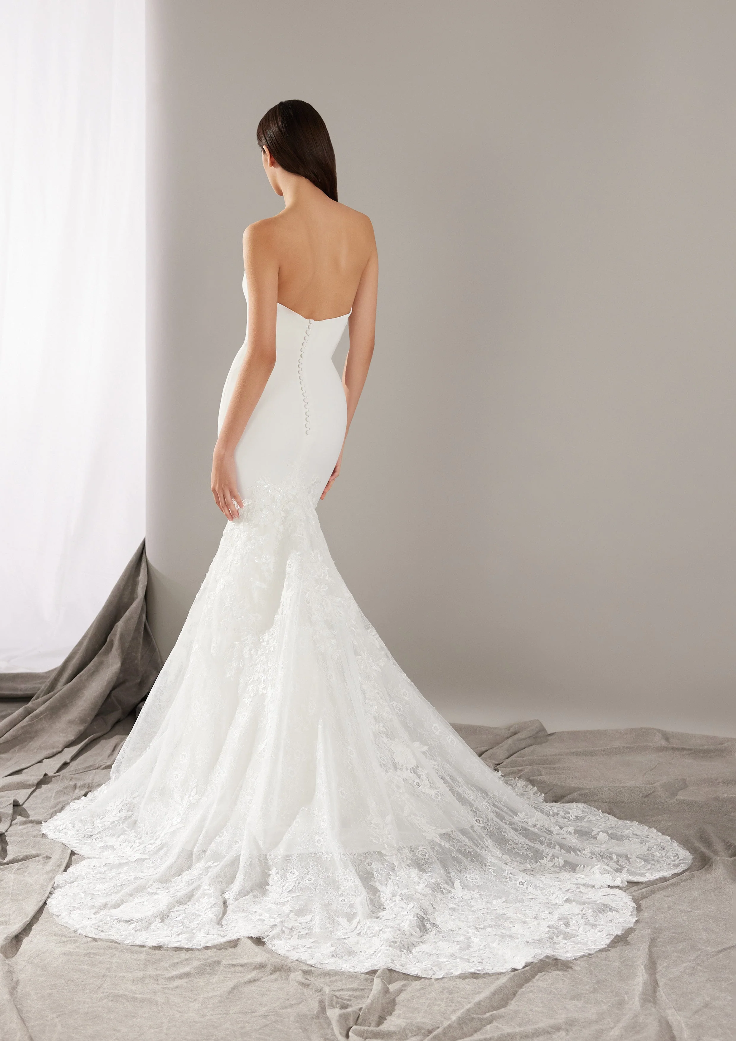 Pronovias: Ryke - Image 4