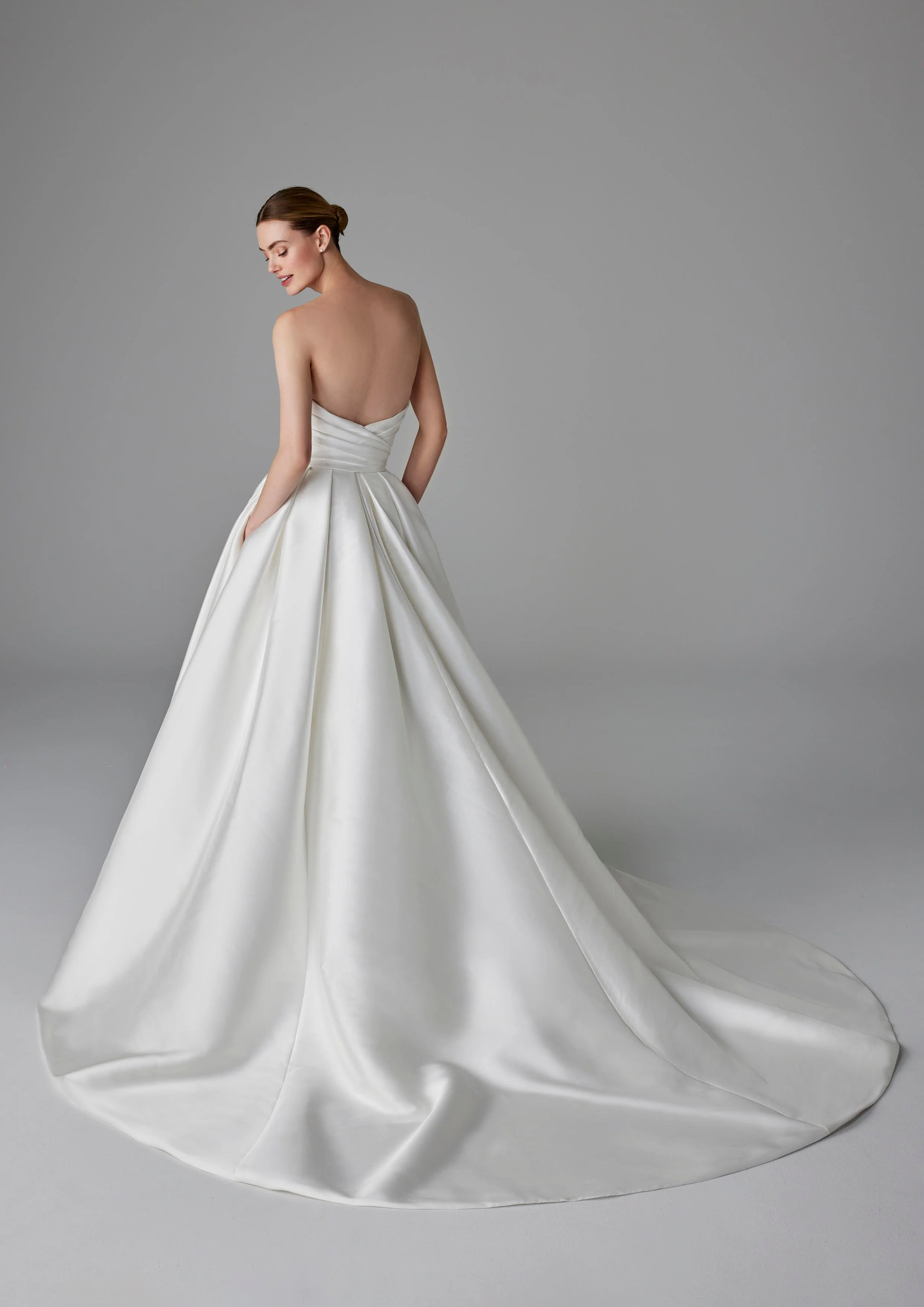 Pronovias: Solene - Image 2