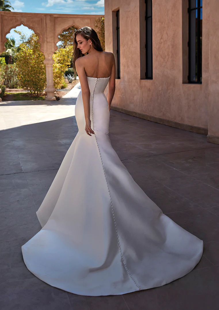 Pronovias: Tasman (Clearance) - Image 3