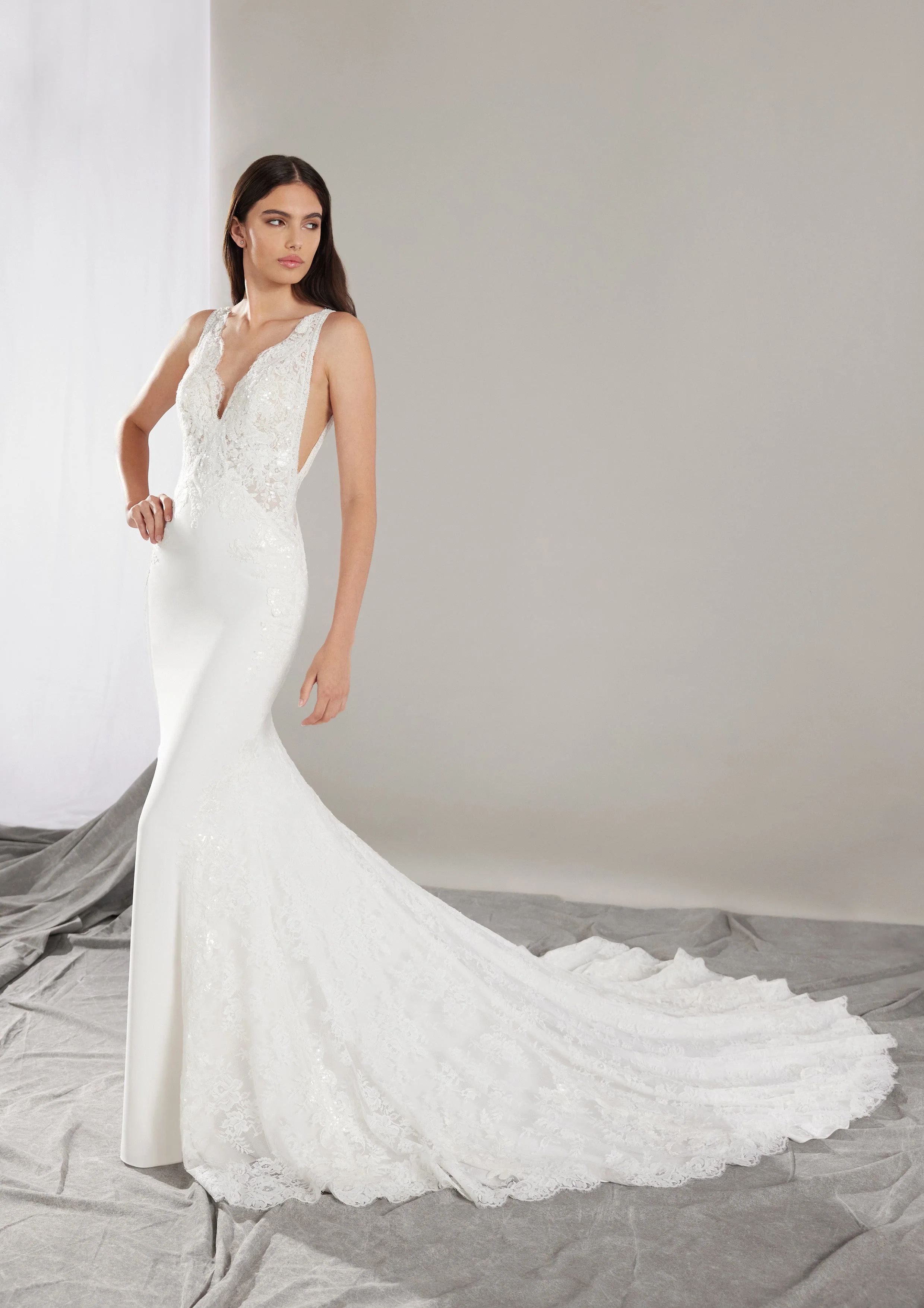 Pronovias: Trie - Image 2