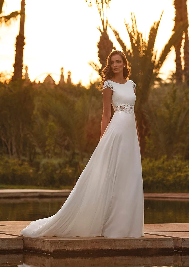 Pronovias: Lolland - Image 2