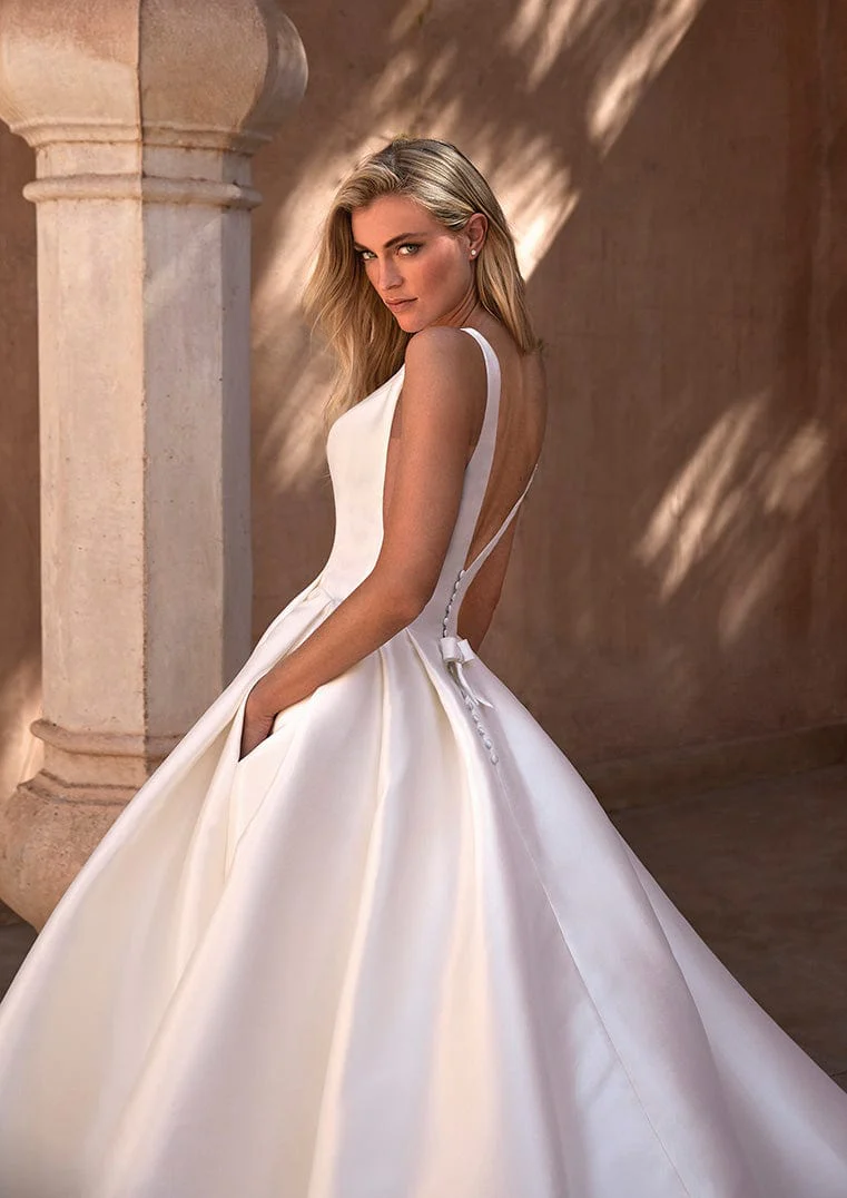 Pronovias: Nevado - Image 3