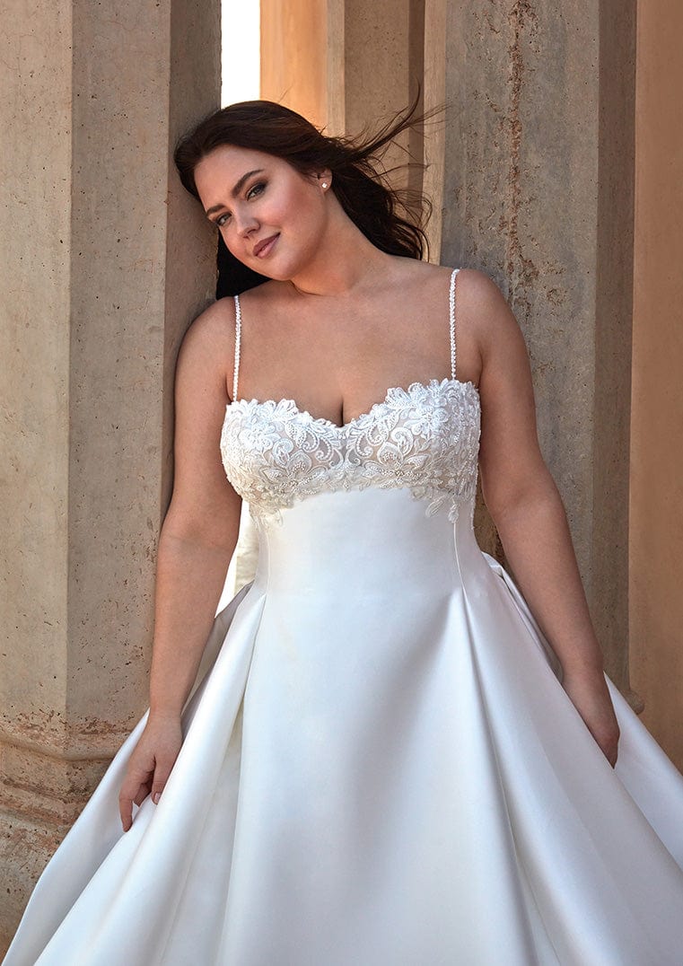 Pronovias: Gallya - Image 6