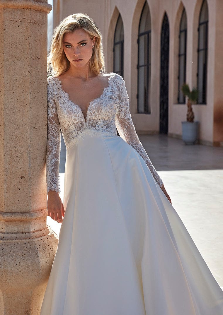 Pronovias: Laki - Image 3