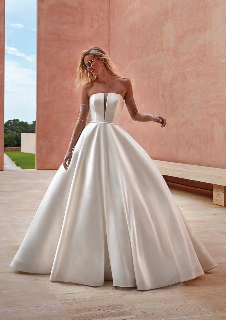 Pronovias: Ozen