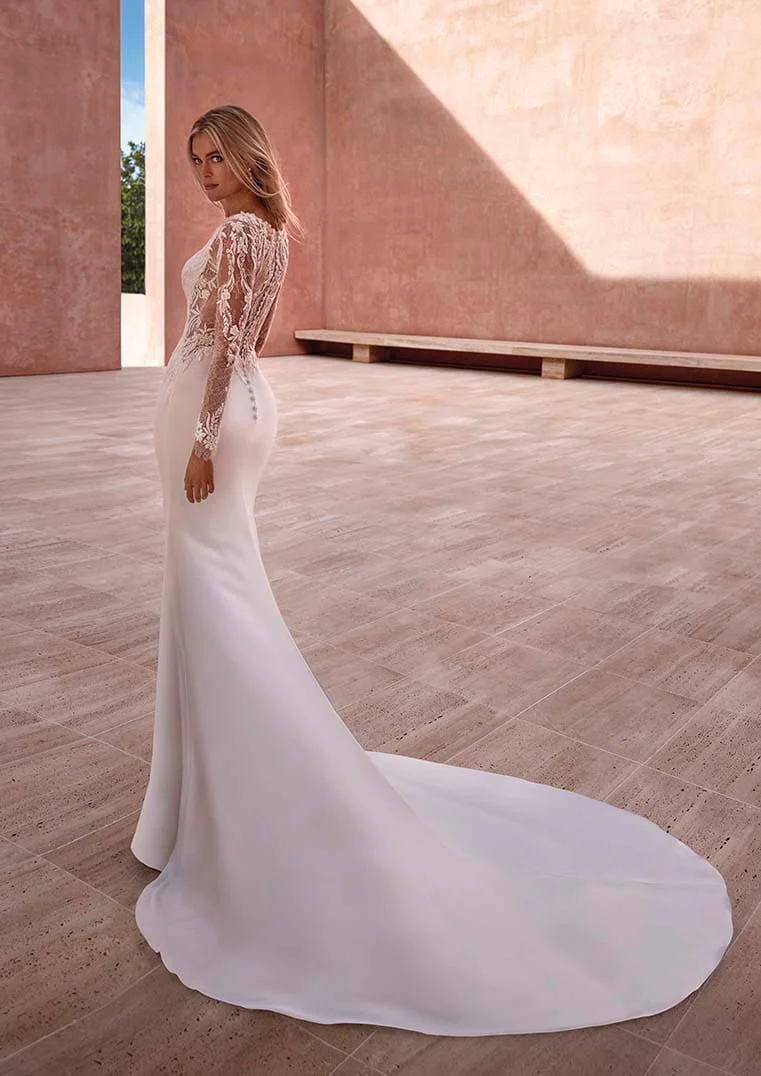 Pronovias: Parisia - Image 2