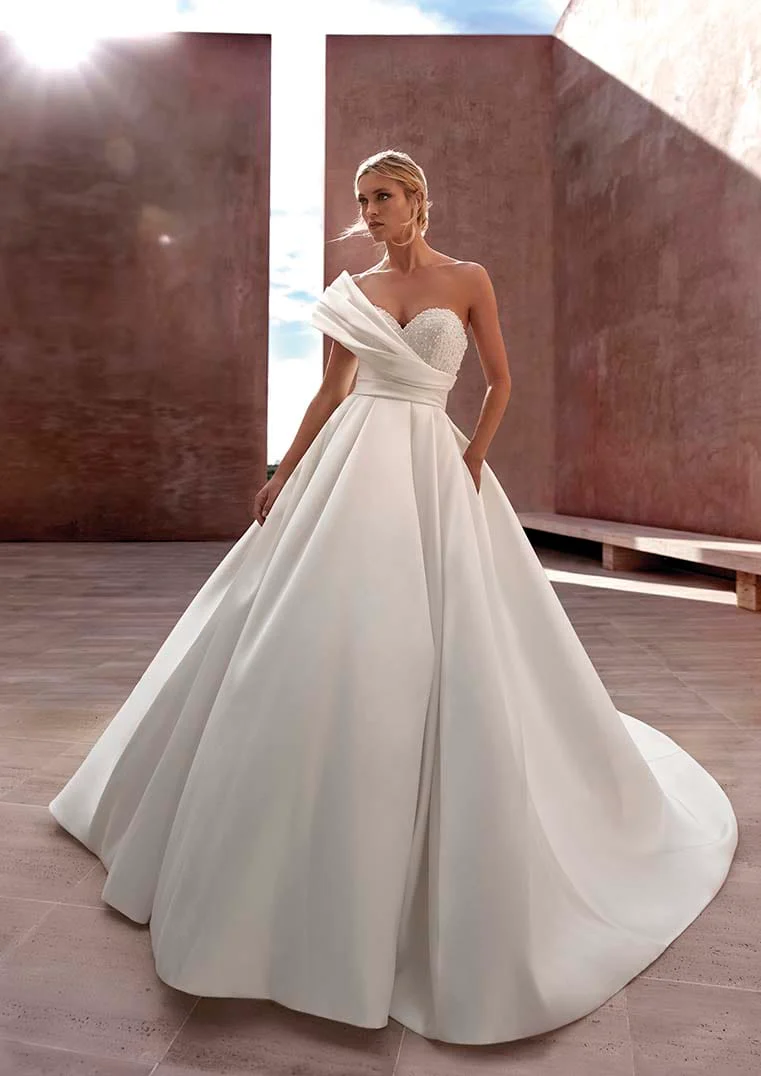 Pronovias: Luise