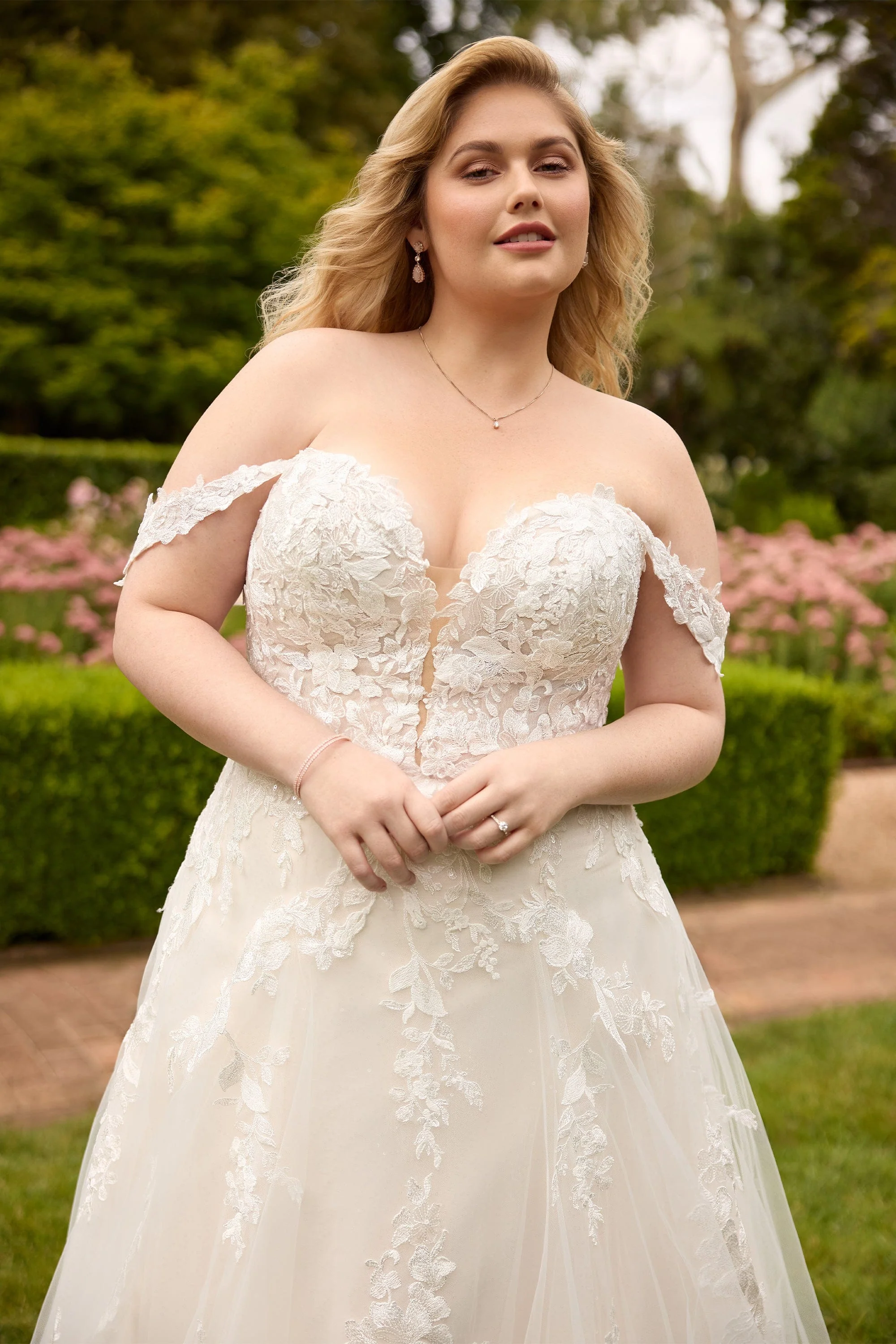 Sophia Tolli: Y3120 - Sian - Image 3