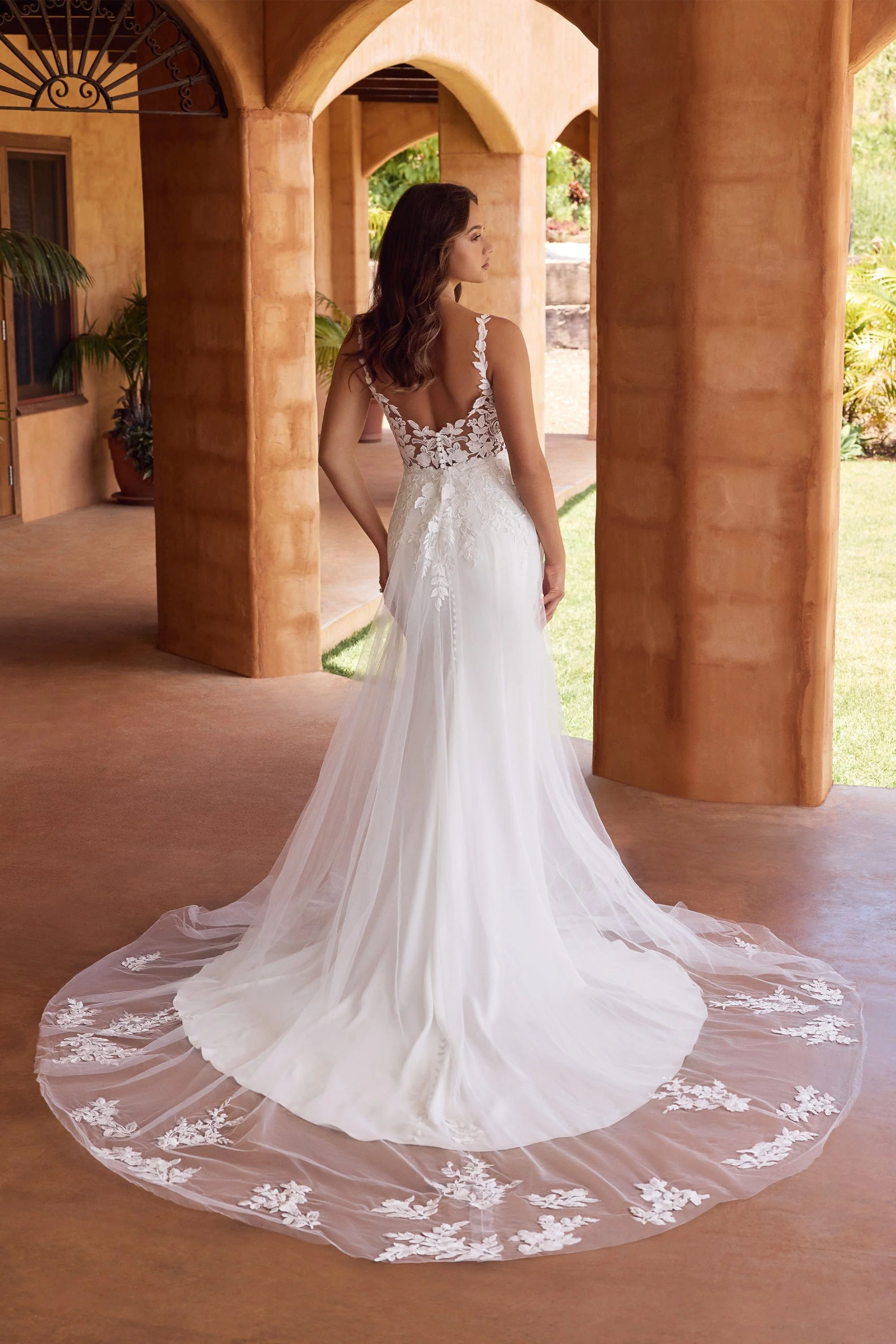 Sophia Tolli: Y3121 - Beatrice - Image 2