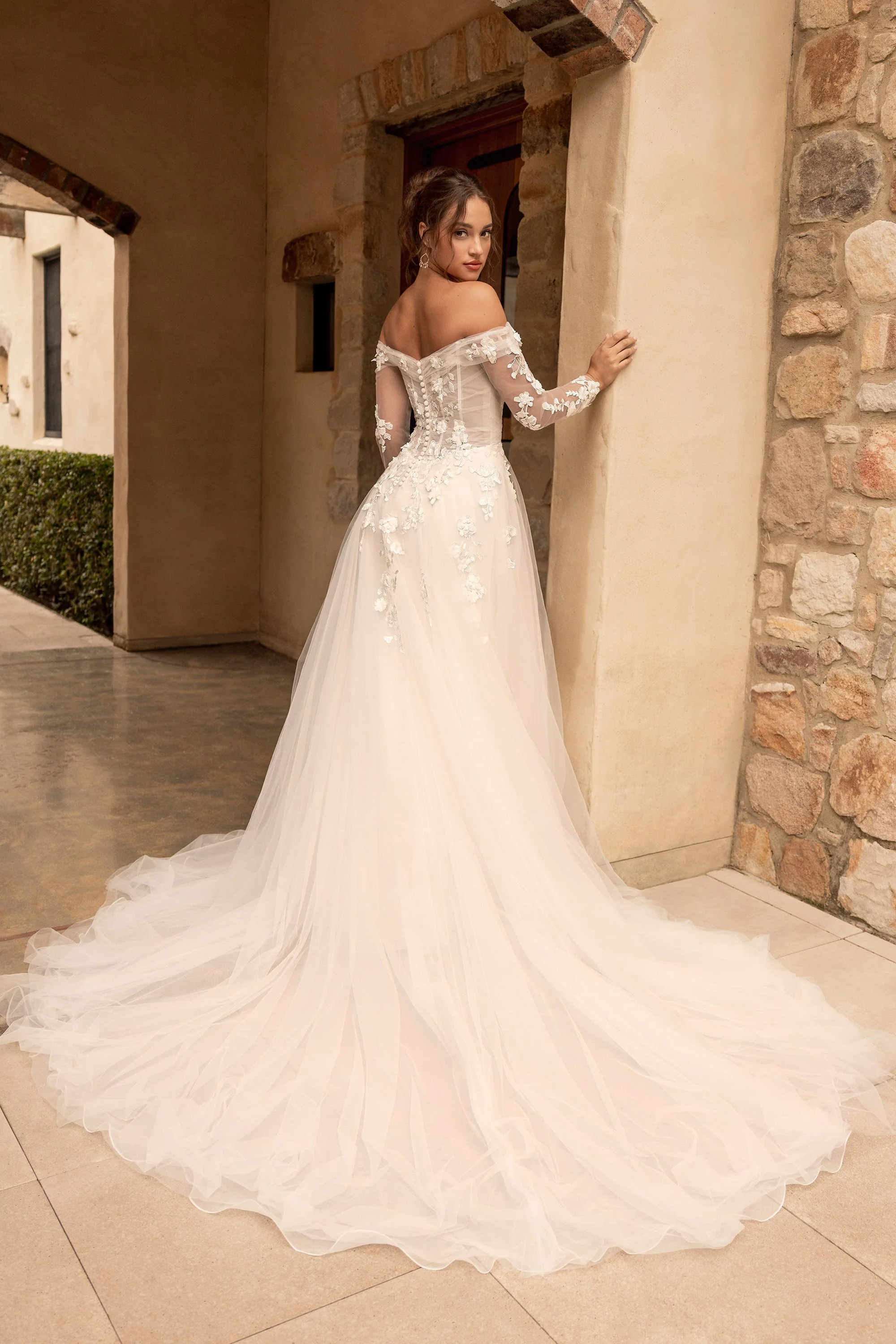 Sophia Tolli: Y3169 - Winnie - Image 2