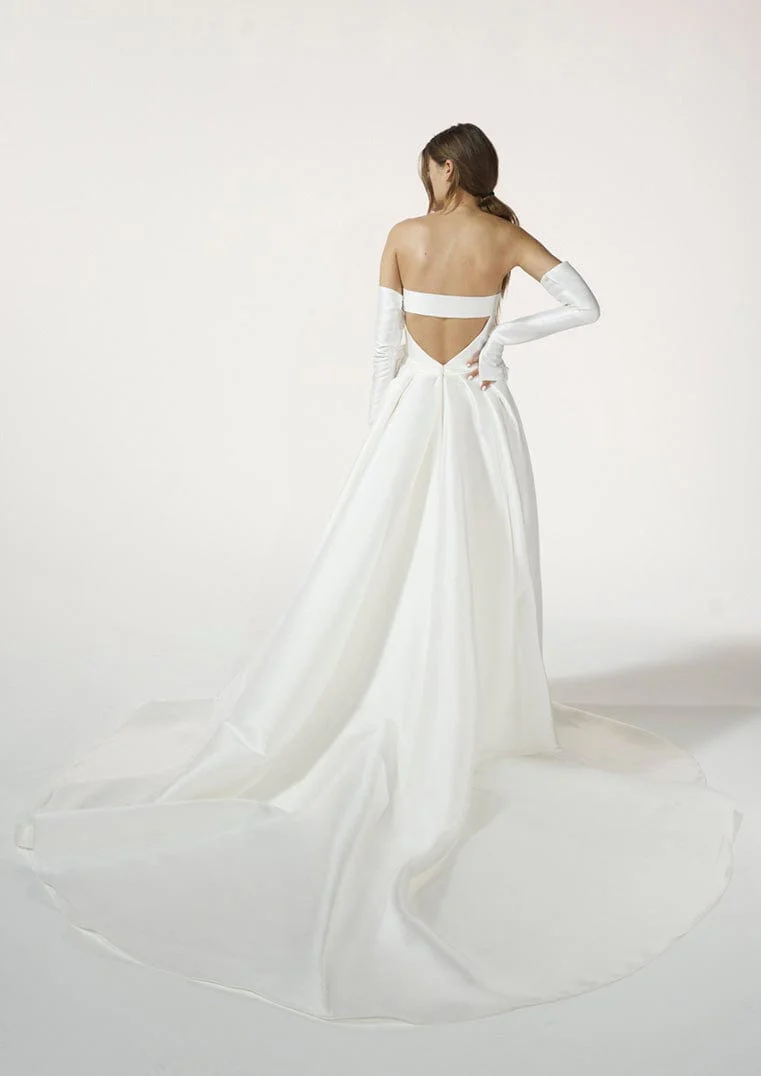 Vera Wang: Joselina - Image 2
