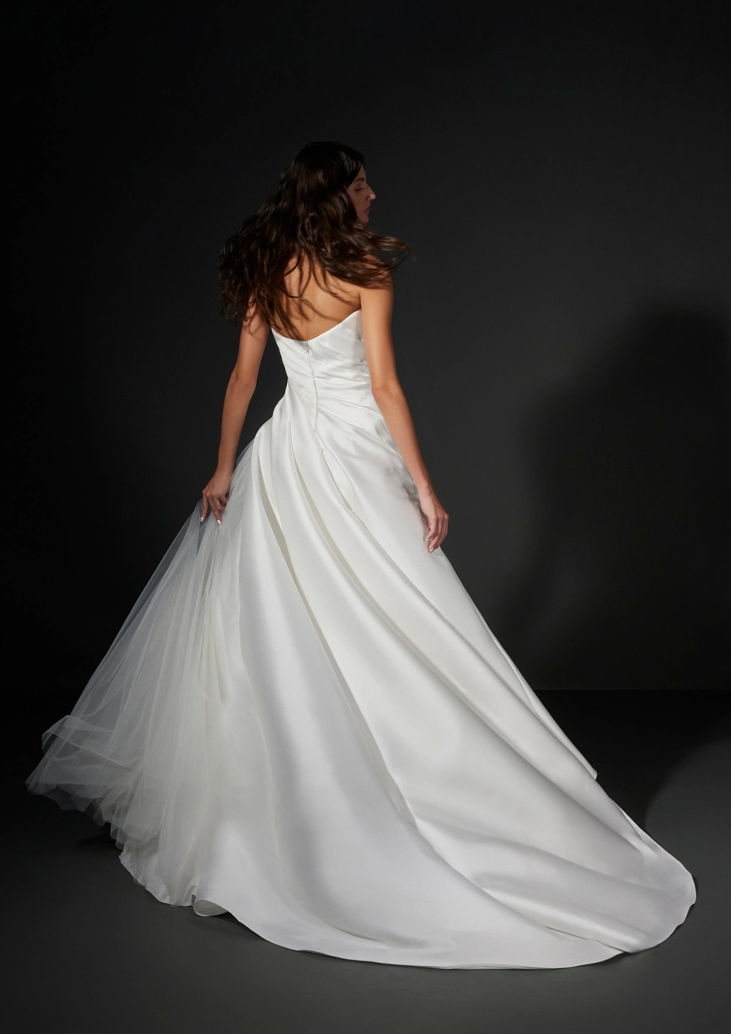 Vera Wang: Alixe - Image 2