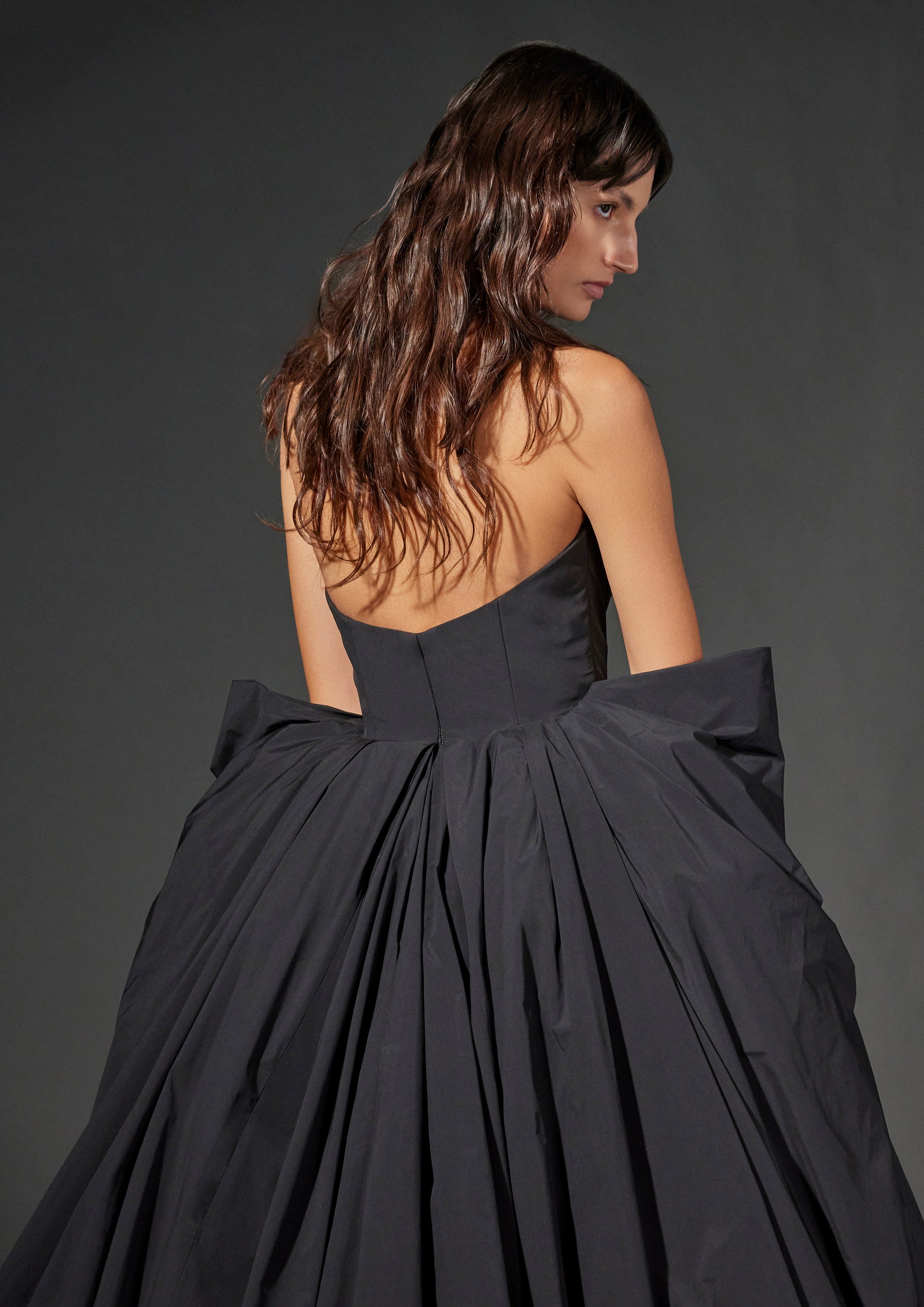 Vera Wang: Amiel - Image 10
