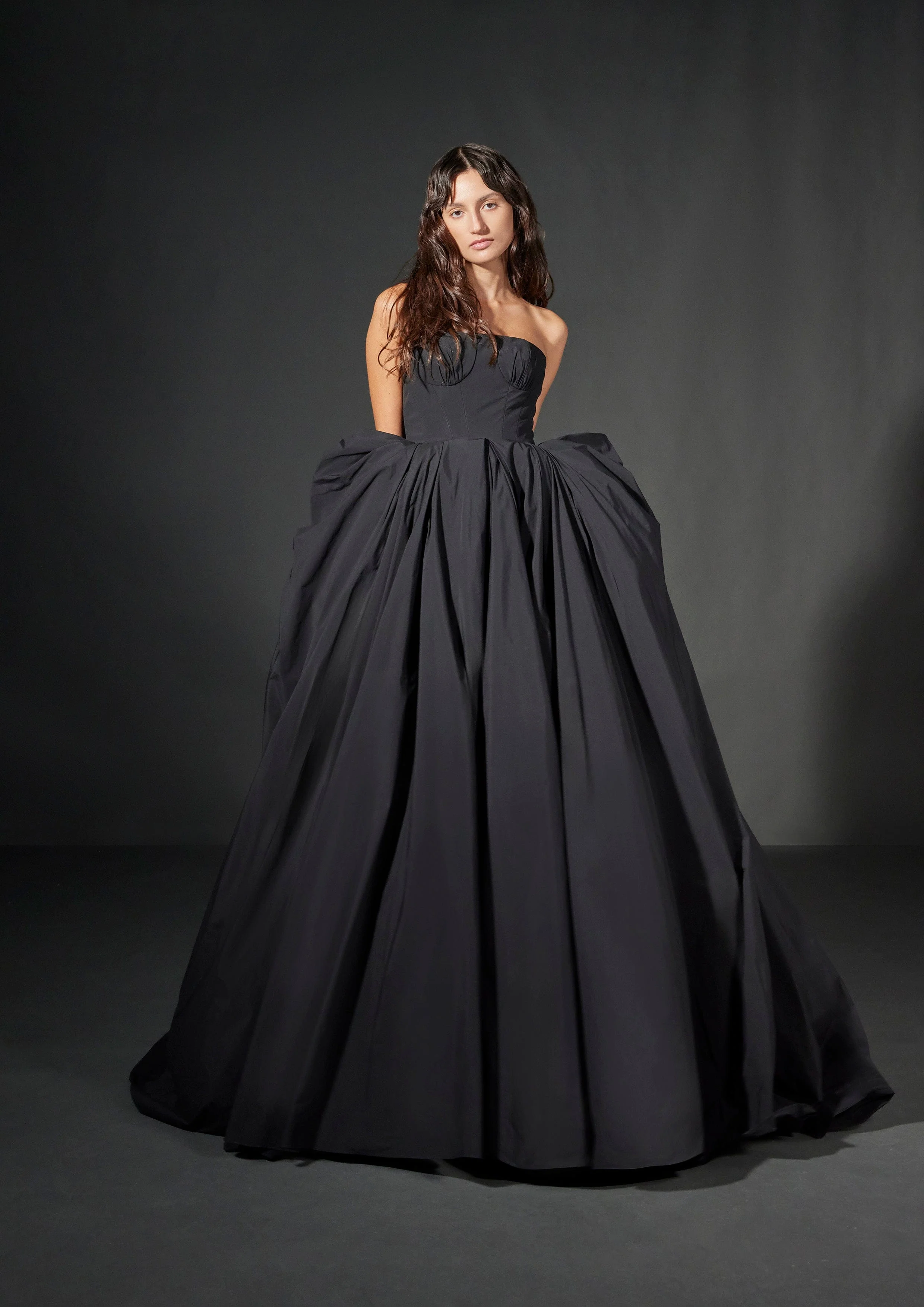 Vera Wang: Amiel - Image 6