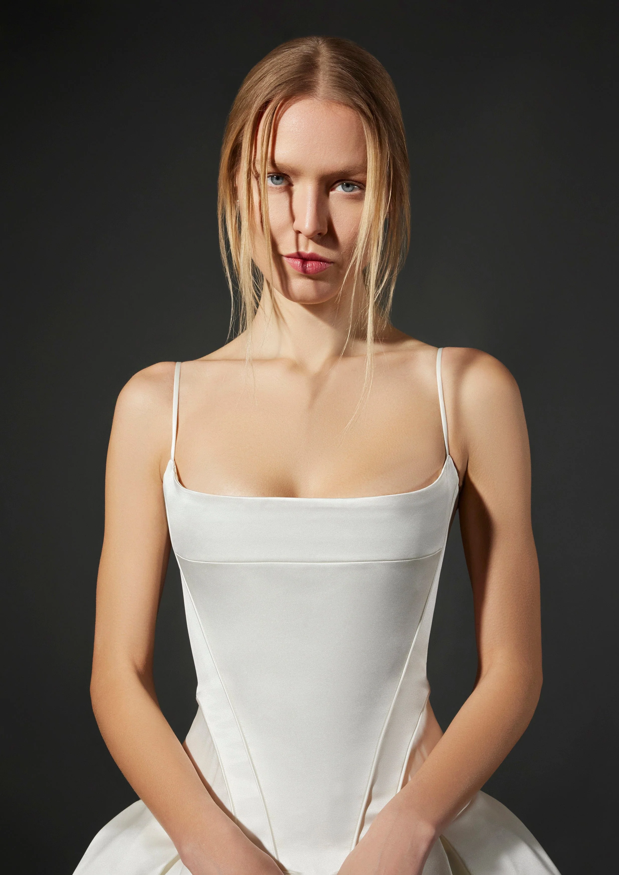 Vera Wang: Axelle - Image 3