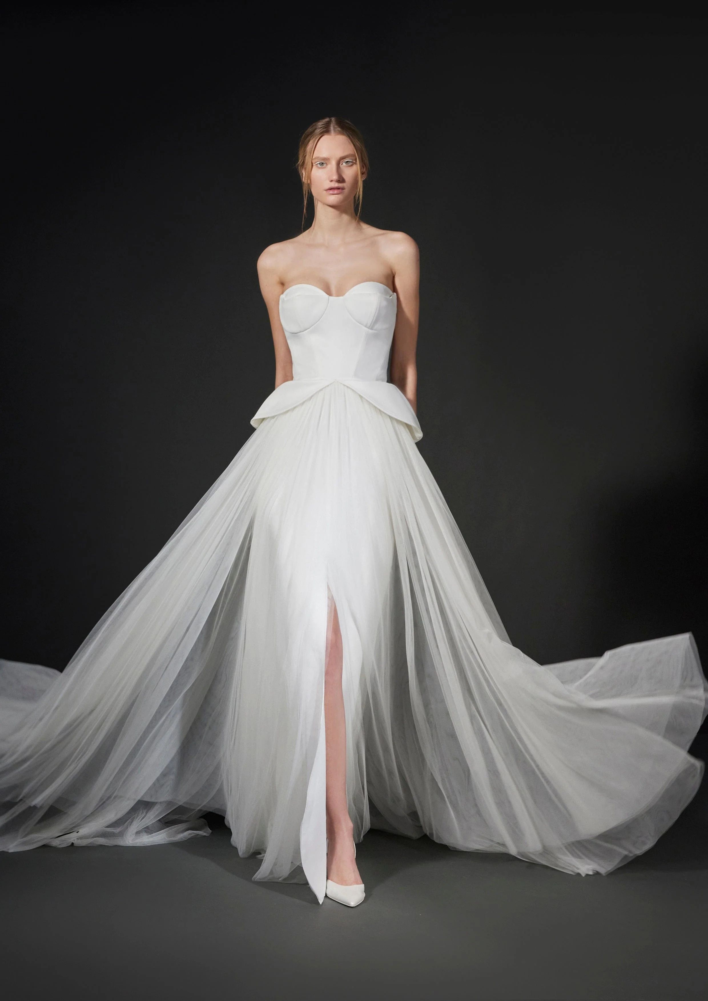Vera Wang: Cela - Image 3