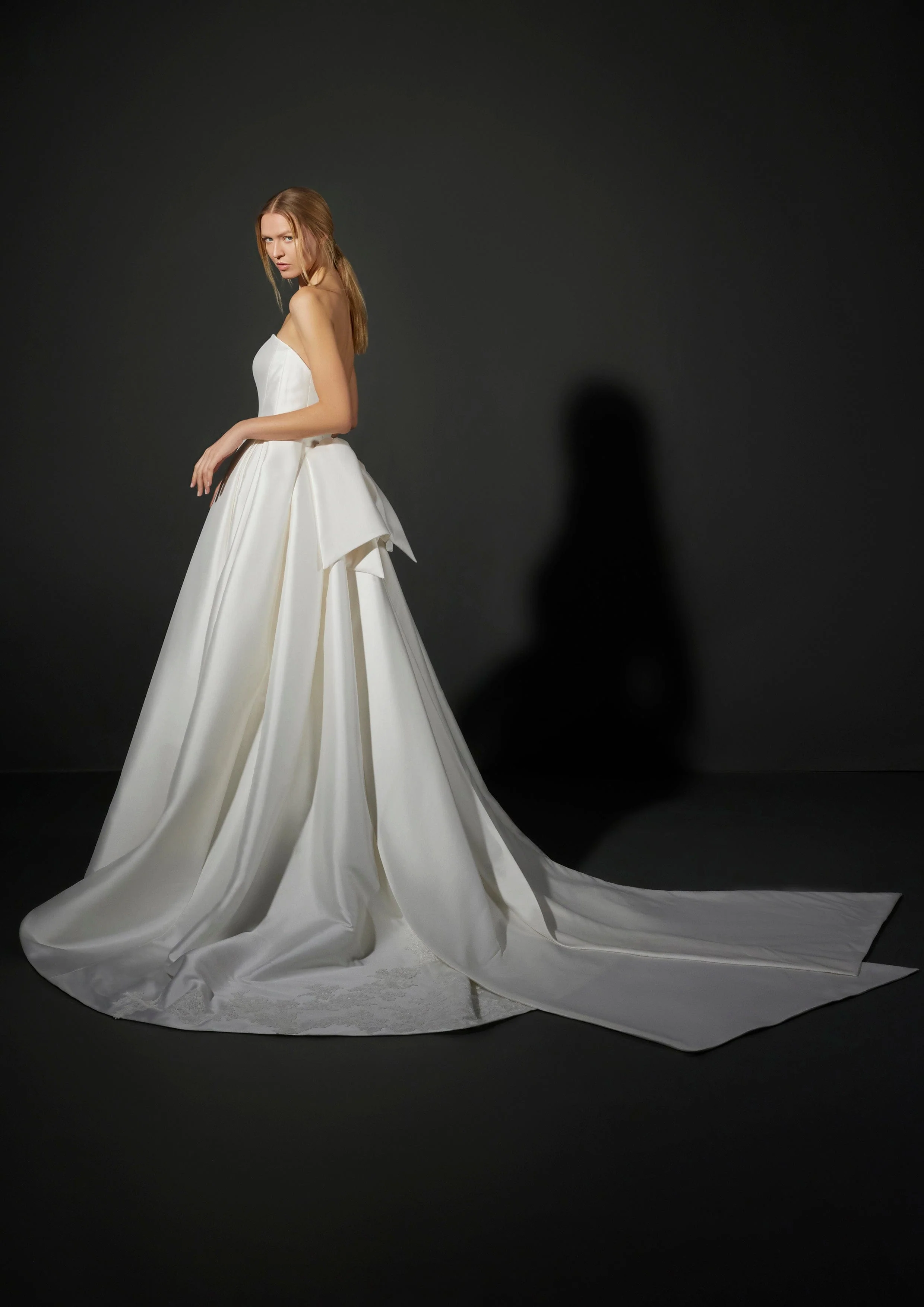 Vera Wang: Evon - Image 3
