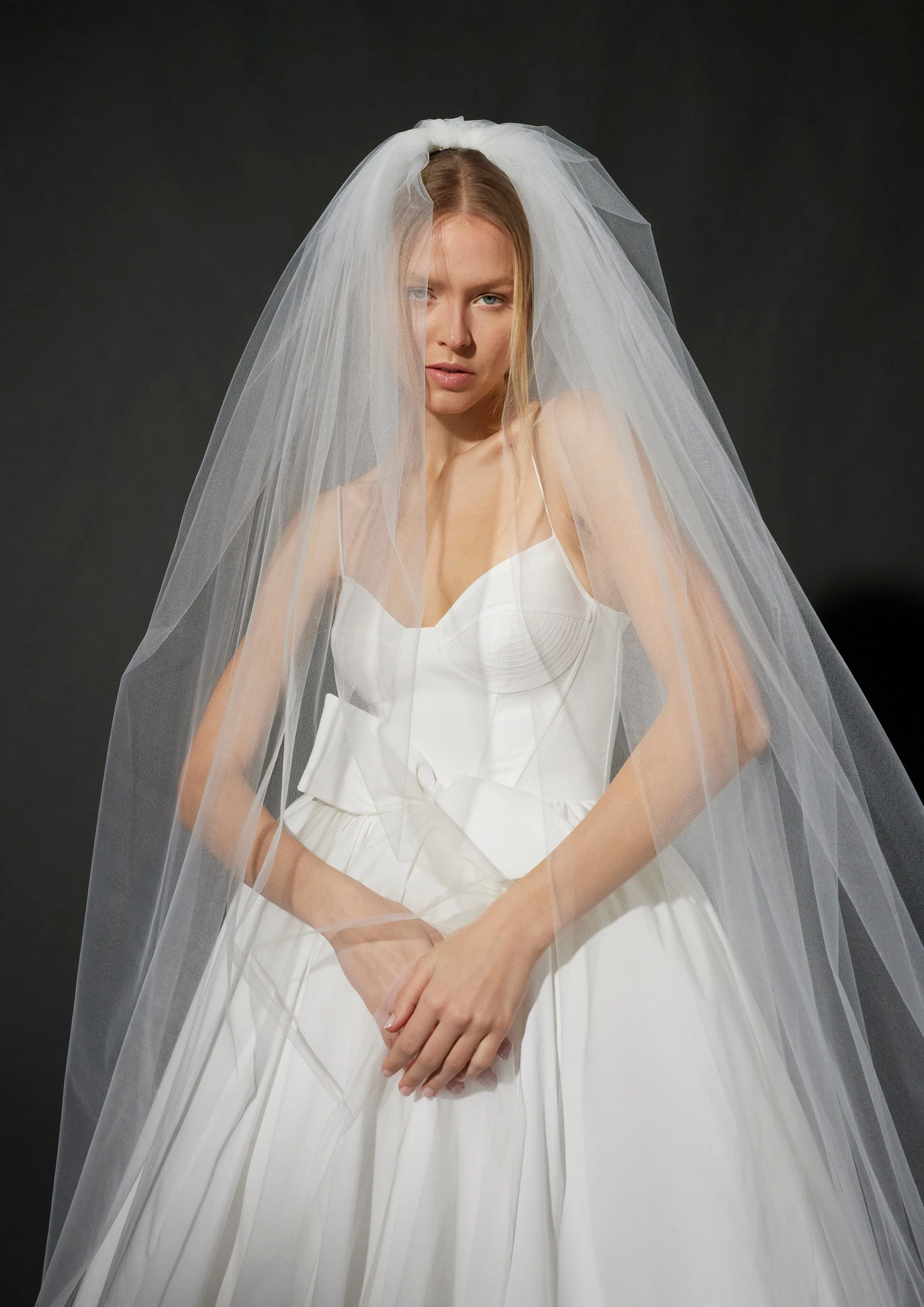 Vera Wang: Lisieu - Image 4