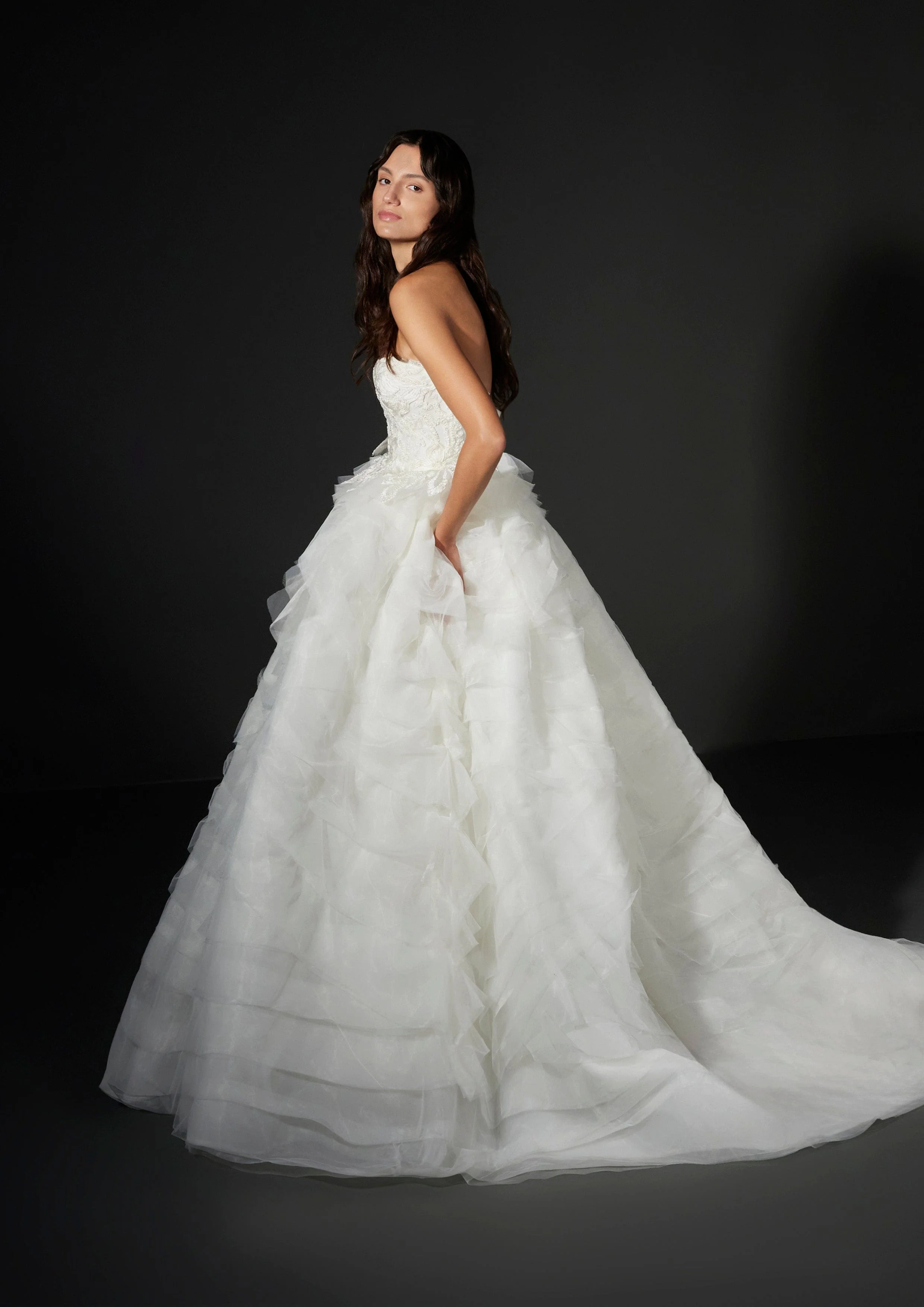 Vera Wang: Mael - Image 3