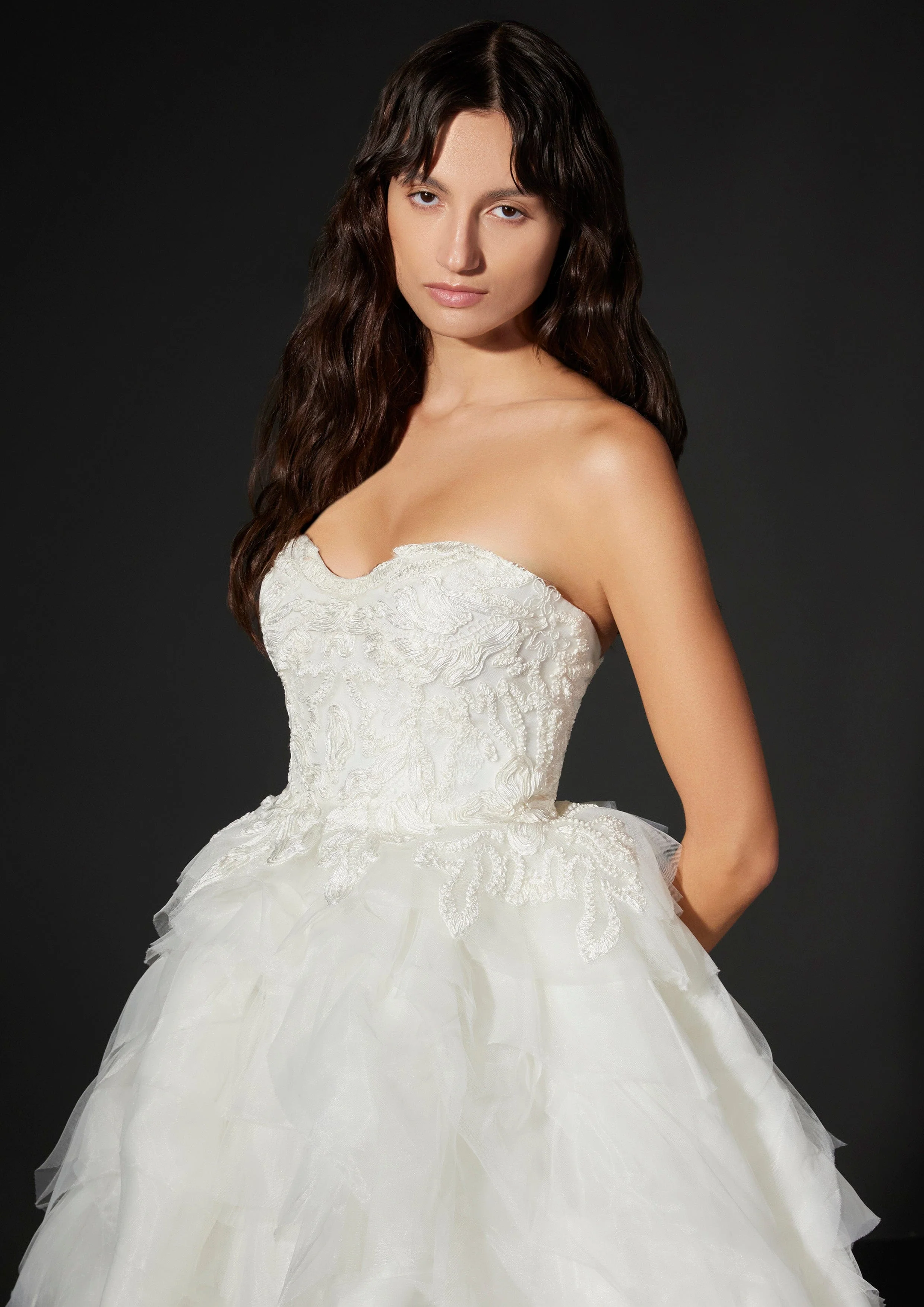 Vera Wang: Mael - Image 4