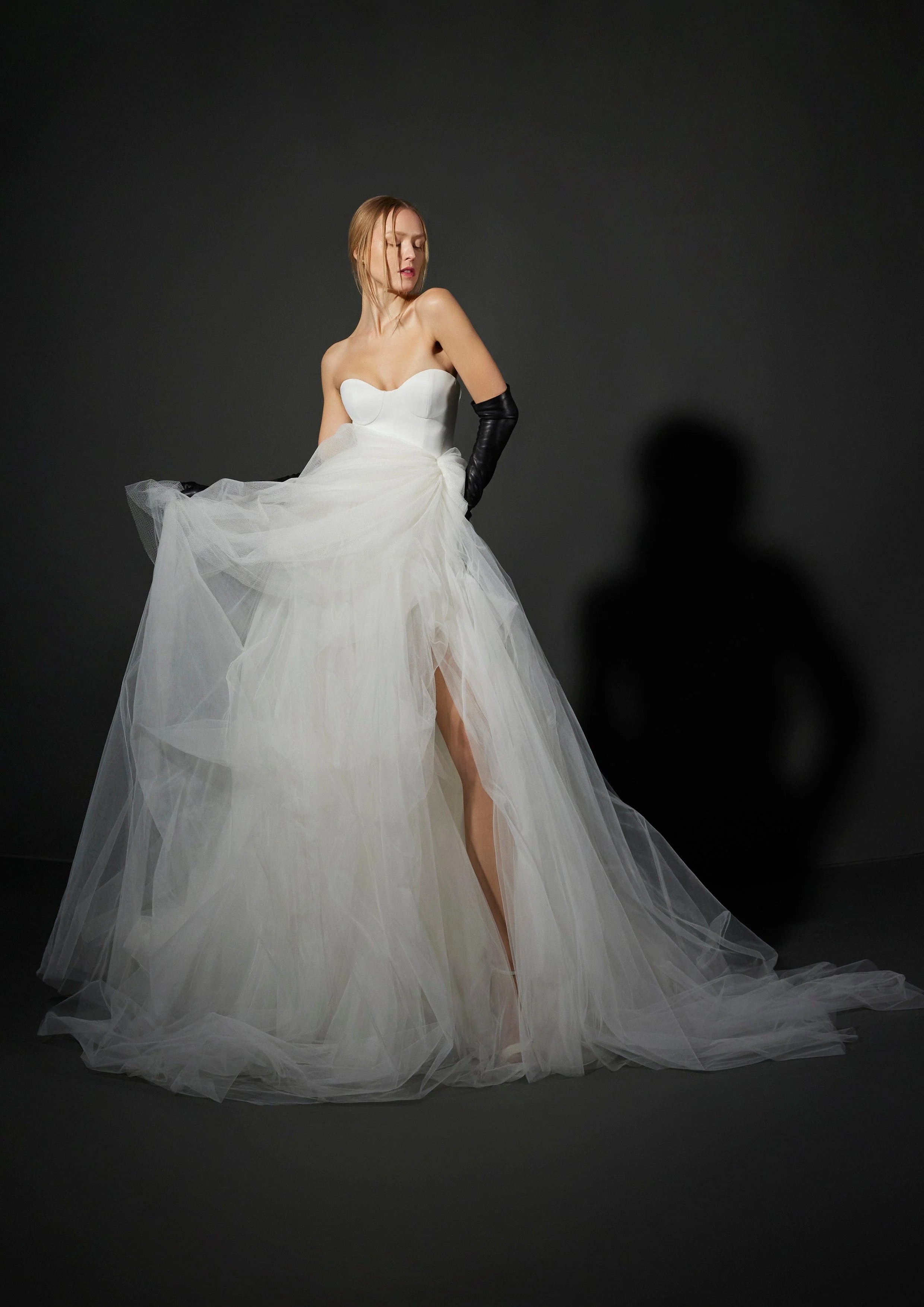 Vera Wang: Maely - Image 3