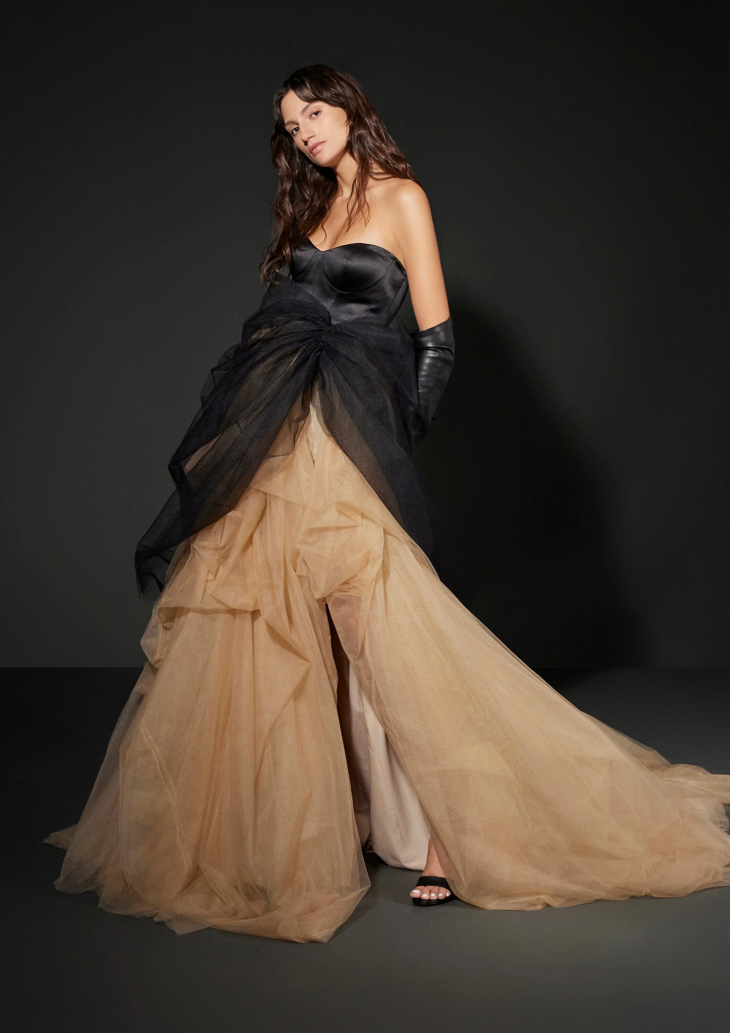 Vera Wang: Maely - Image 9