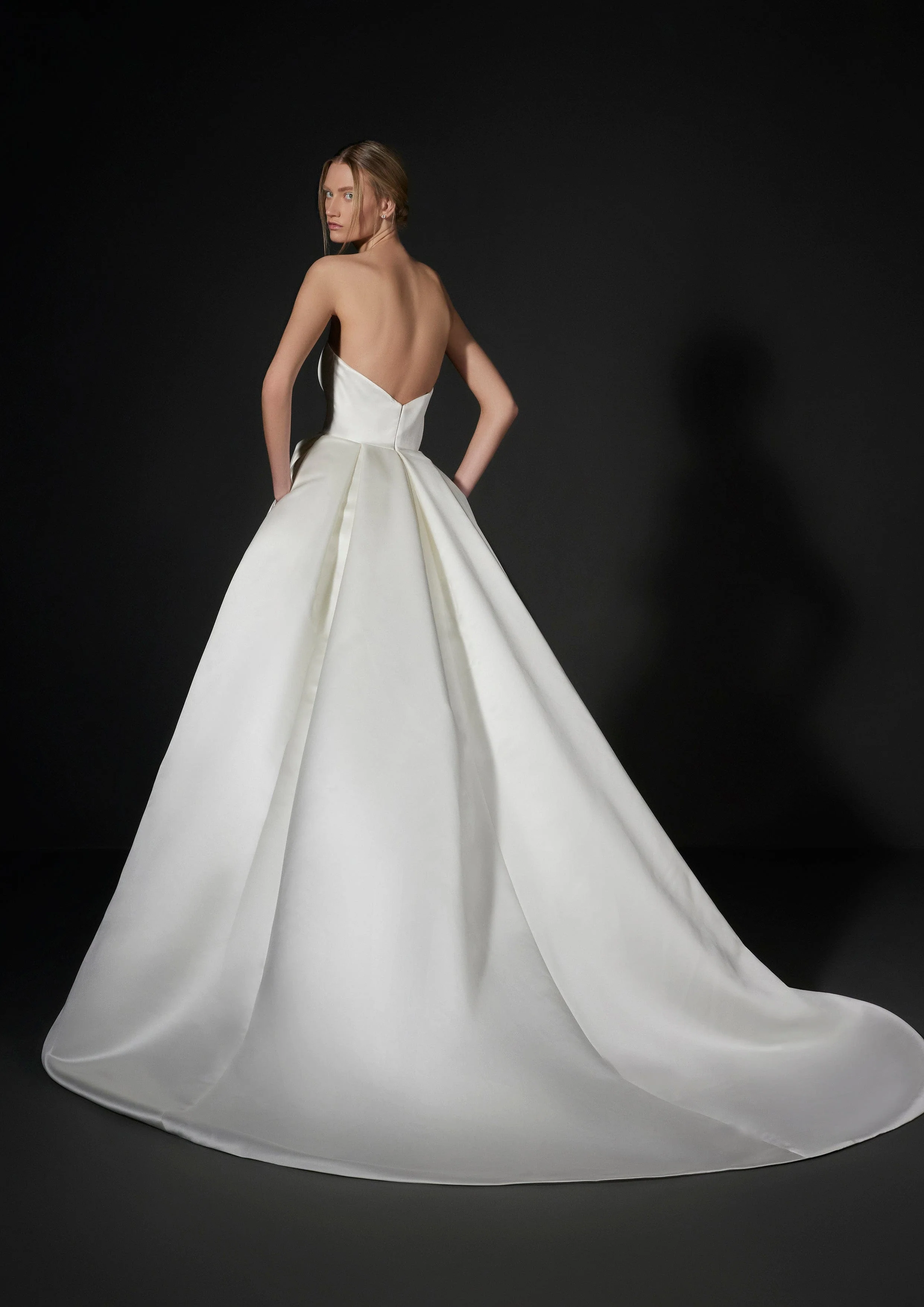 Vera Wang: Matis - Image 2