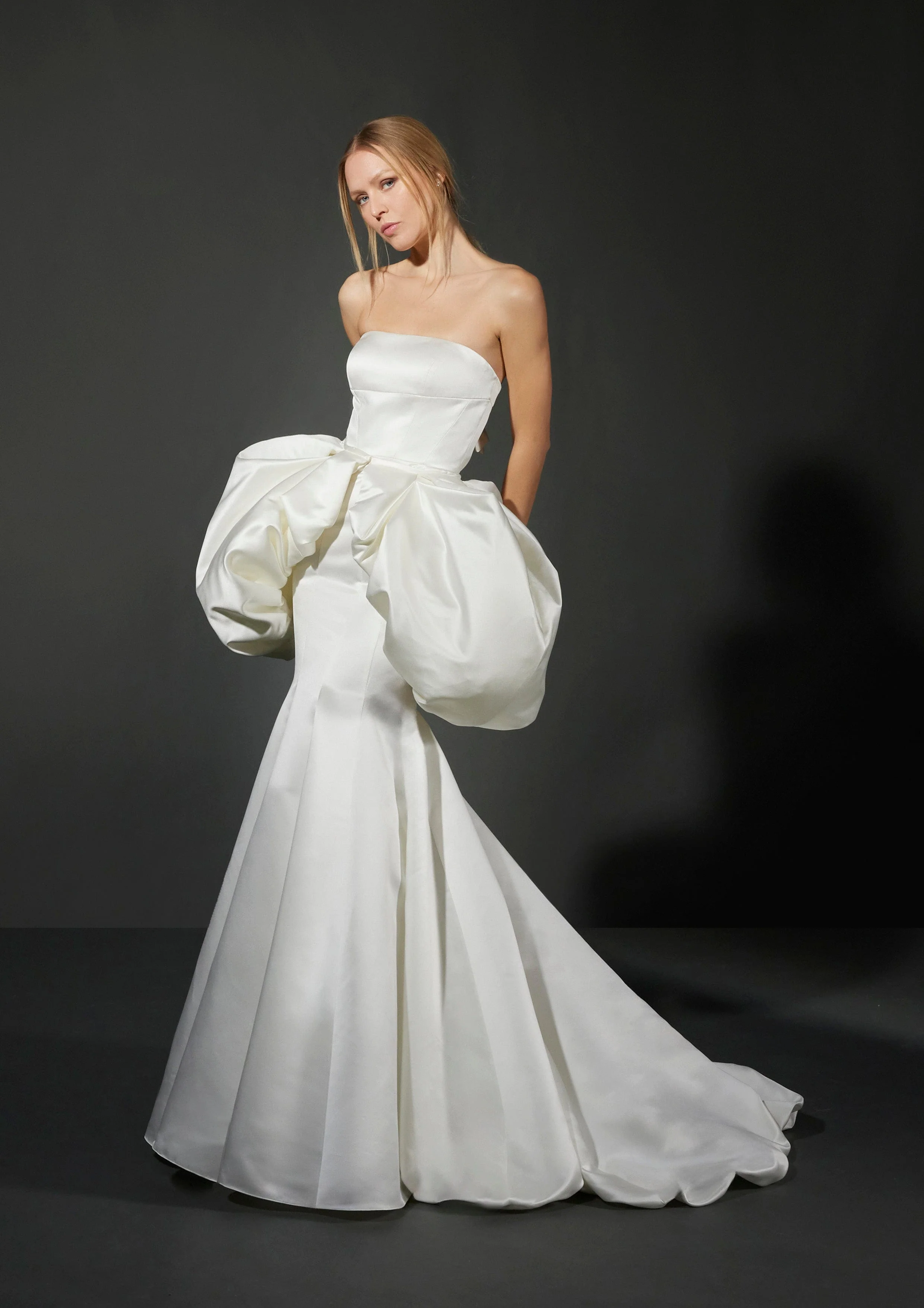 Vera Wang: Myron - Image 3