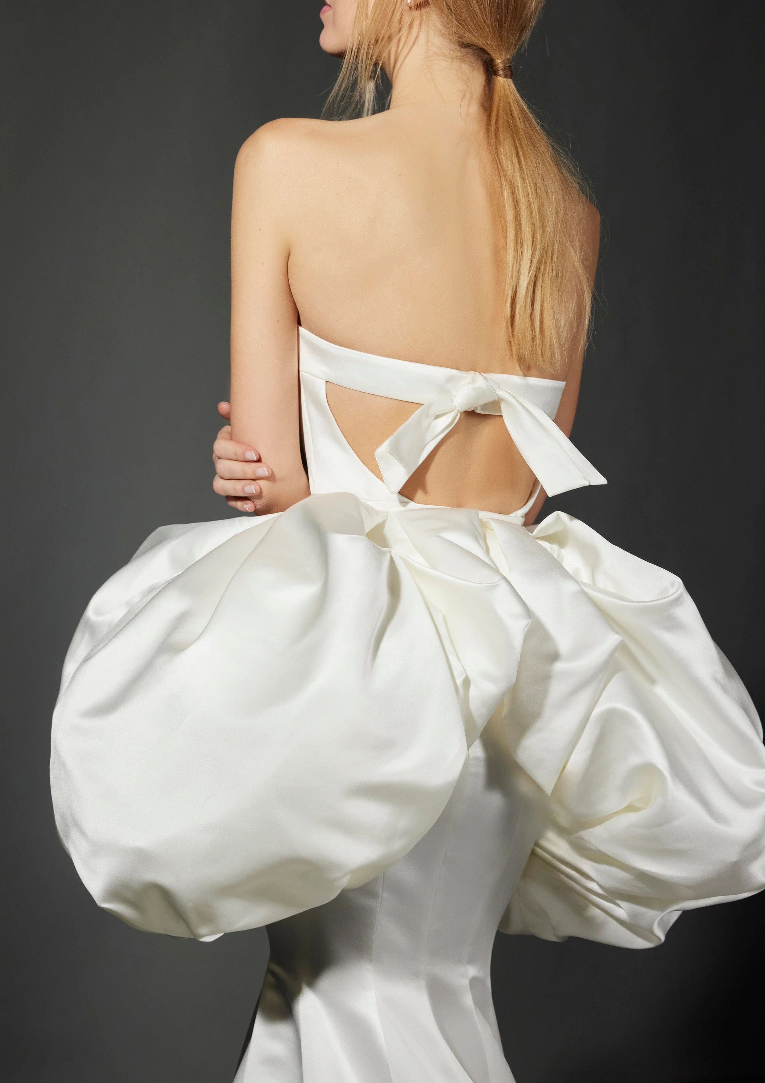 Vera Wang: Myron - Image 6